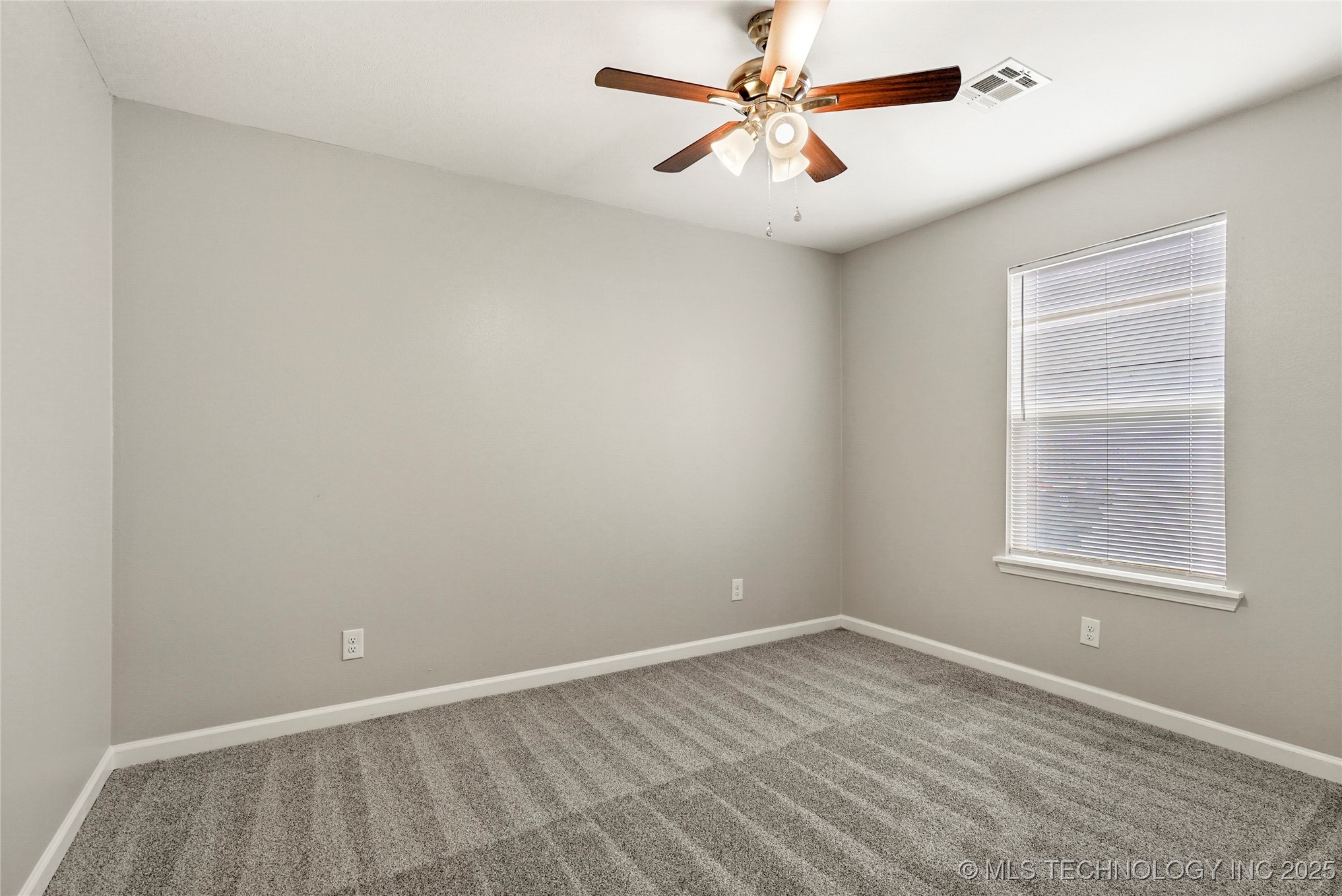 4010 W 54th Street S Property Photo 26