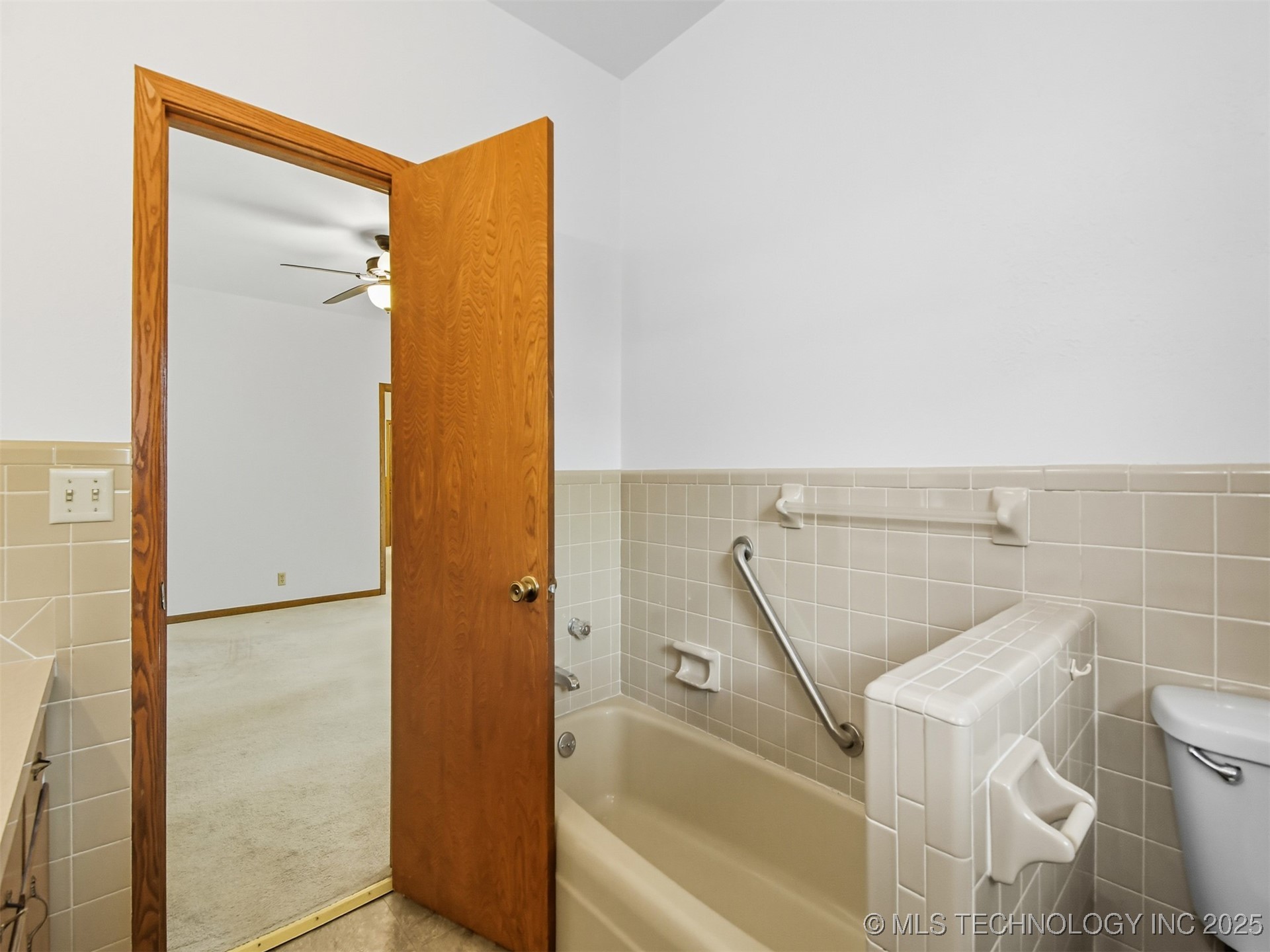 1005 Washington Property Photo 19