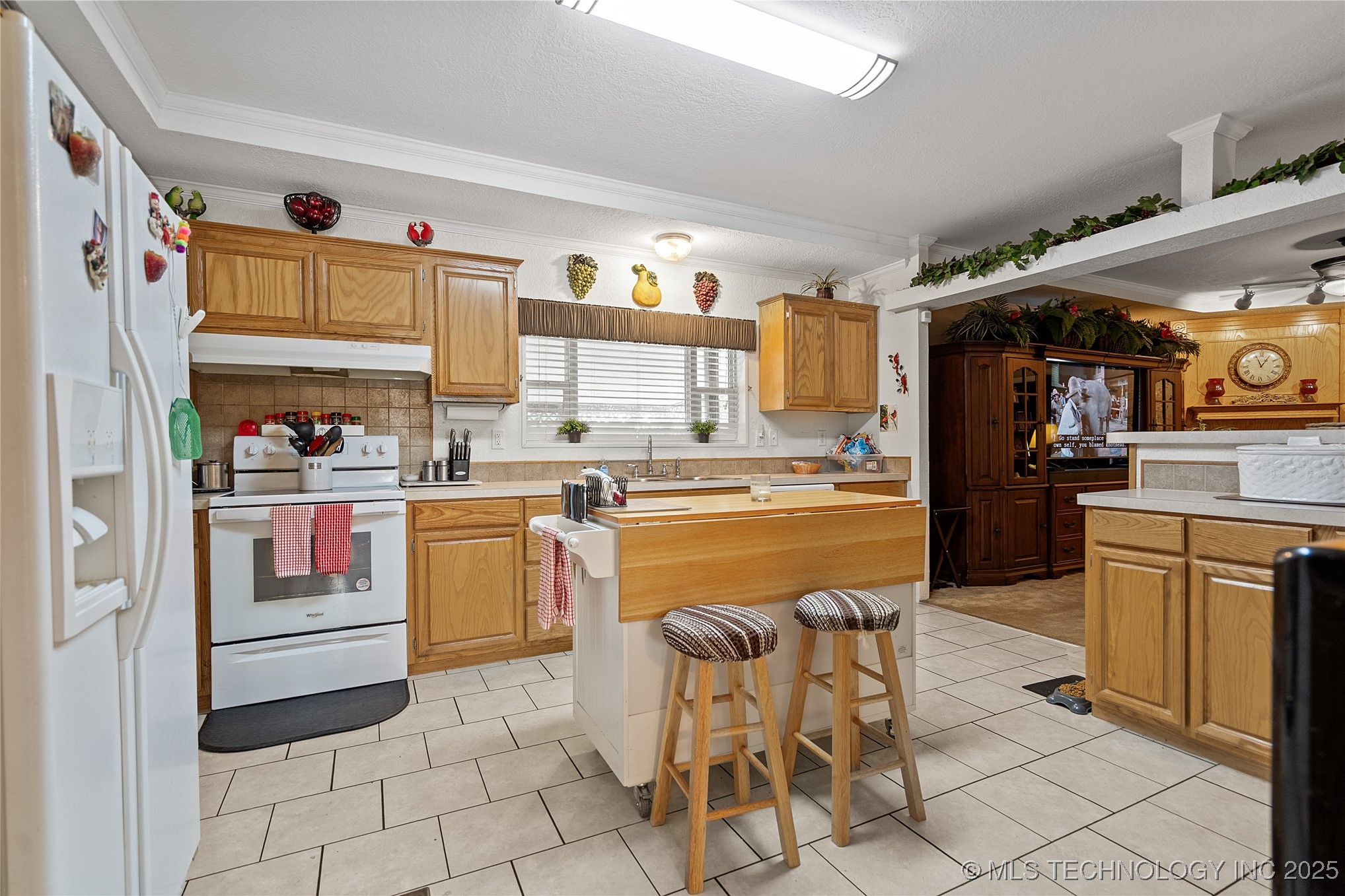 104 E J Property Photo 12