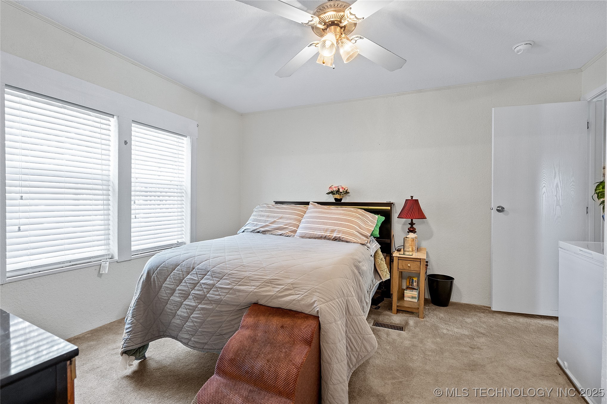 104 E J Property Photo 23