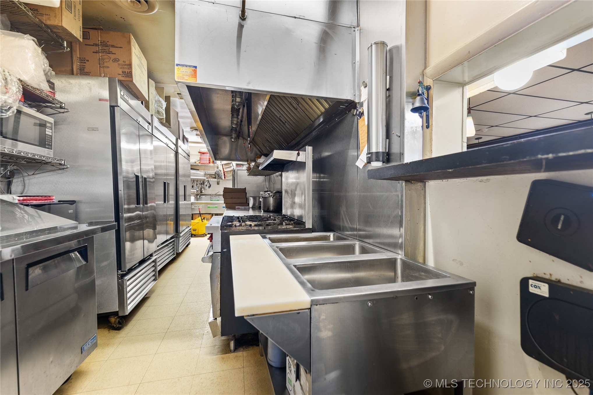 601 S Sheridan Road Property Photo 4