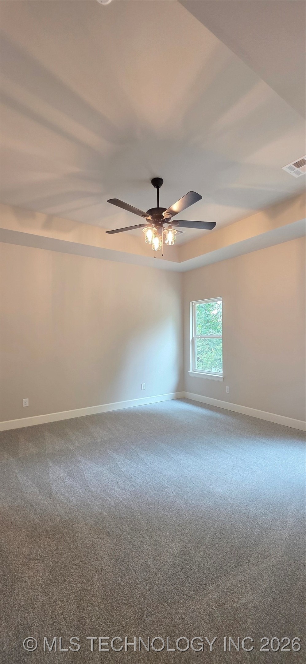 1019 E Delmar Place Property Photo 23