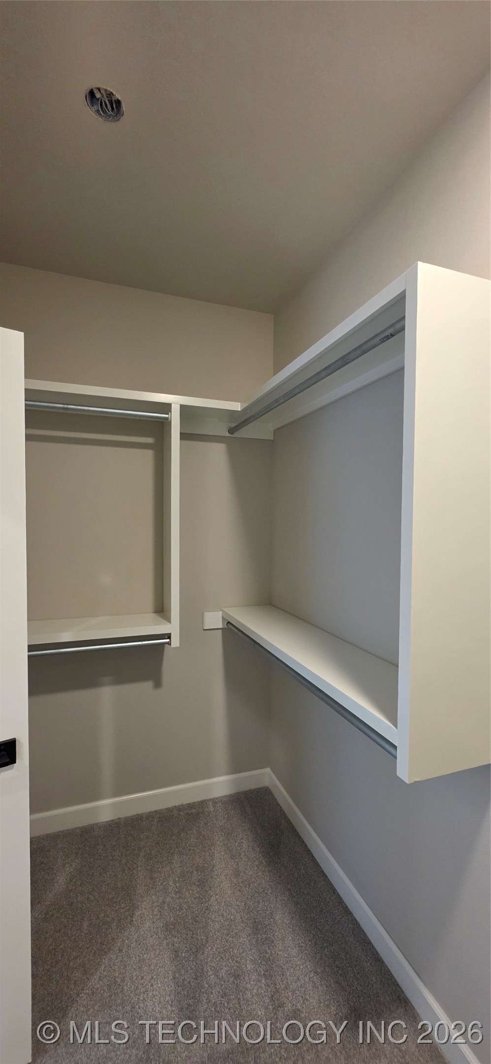 1019 E Delmar Place Property Photo 30