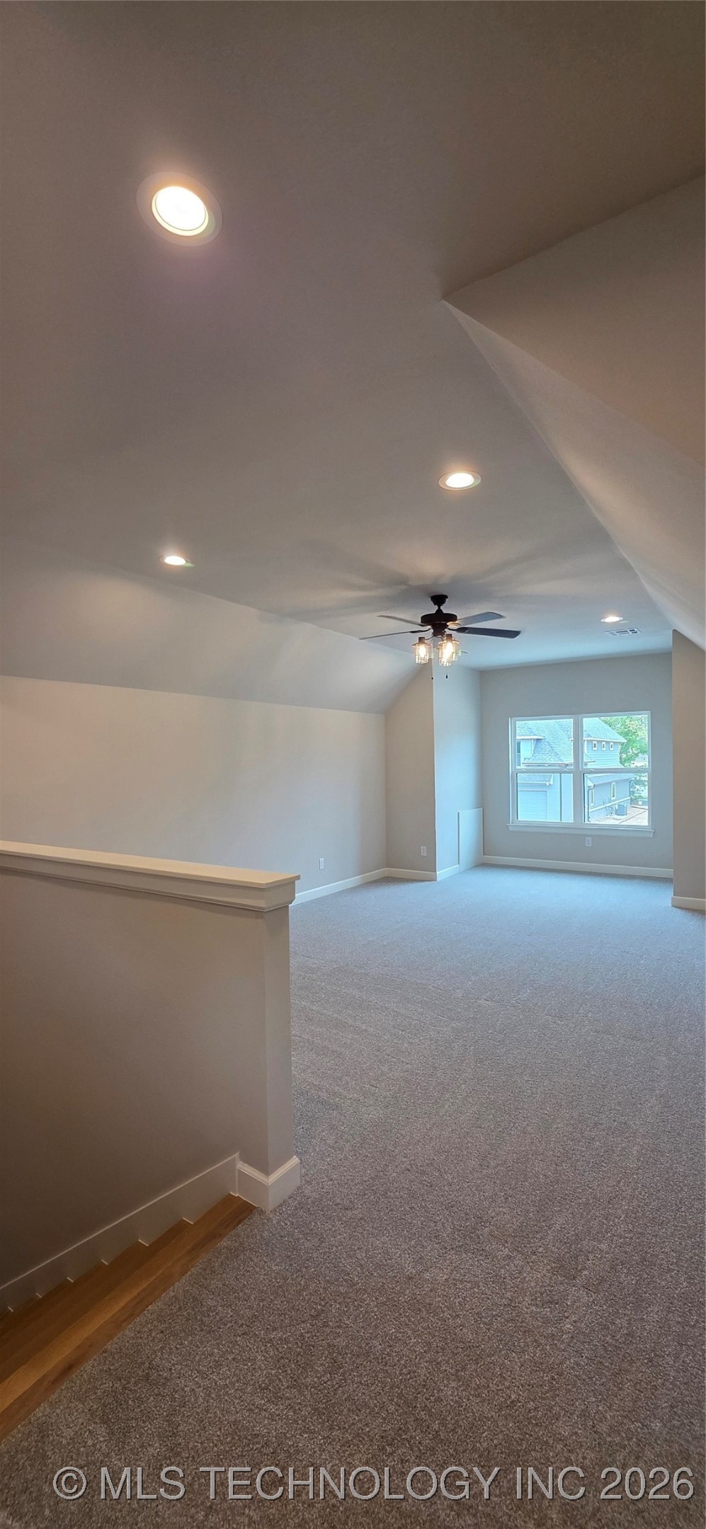 1019 E Delmar Place Property Photo 32