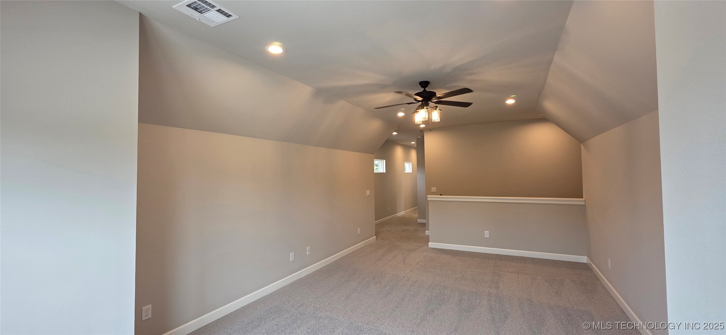 1019 E Delmar Place Property Photo 34