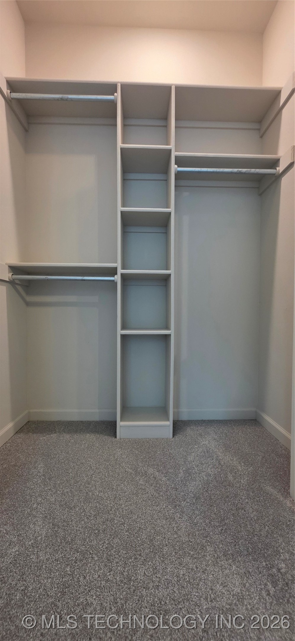 1019 E Delmar Place Property Photo 43