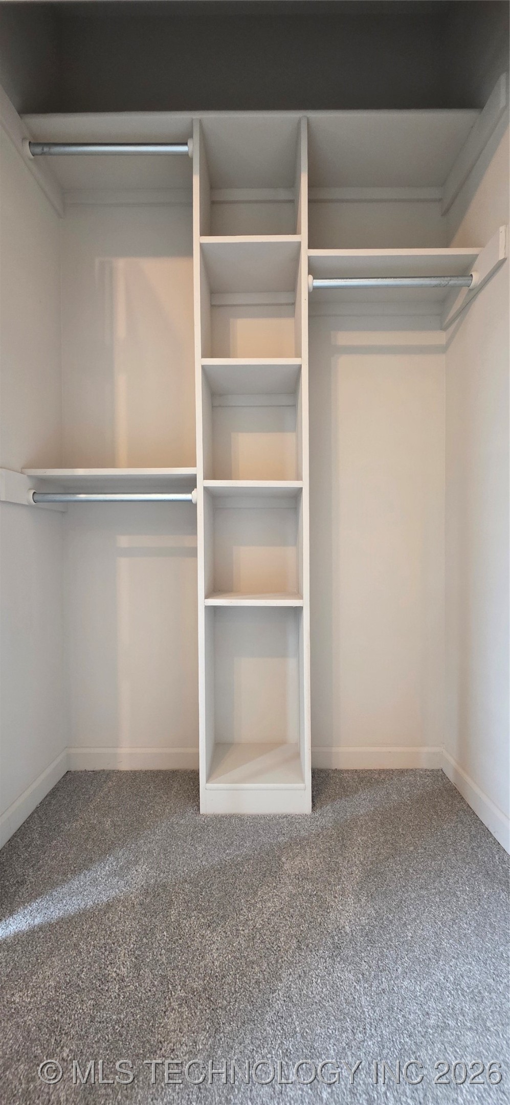 1019 E Delmar Place Property Photo 49