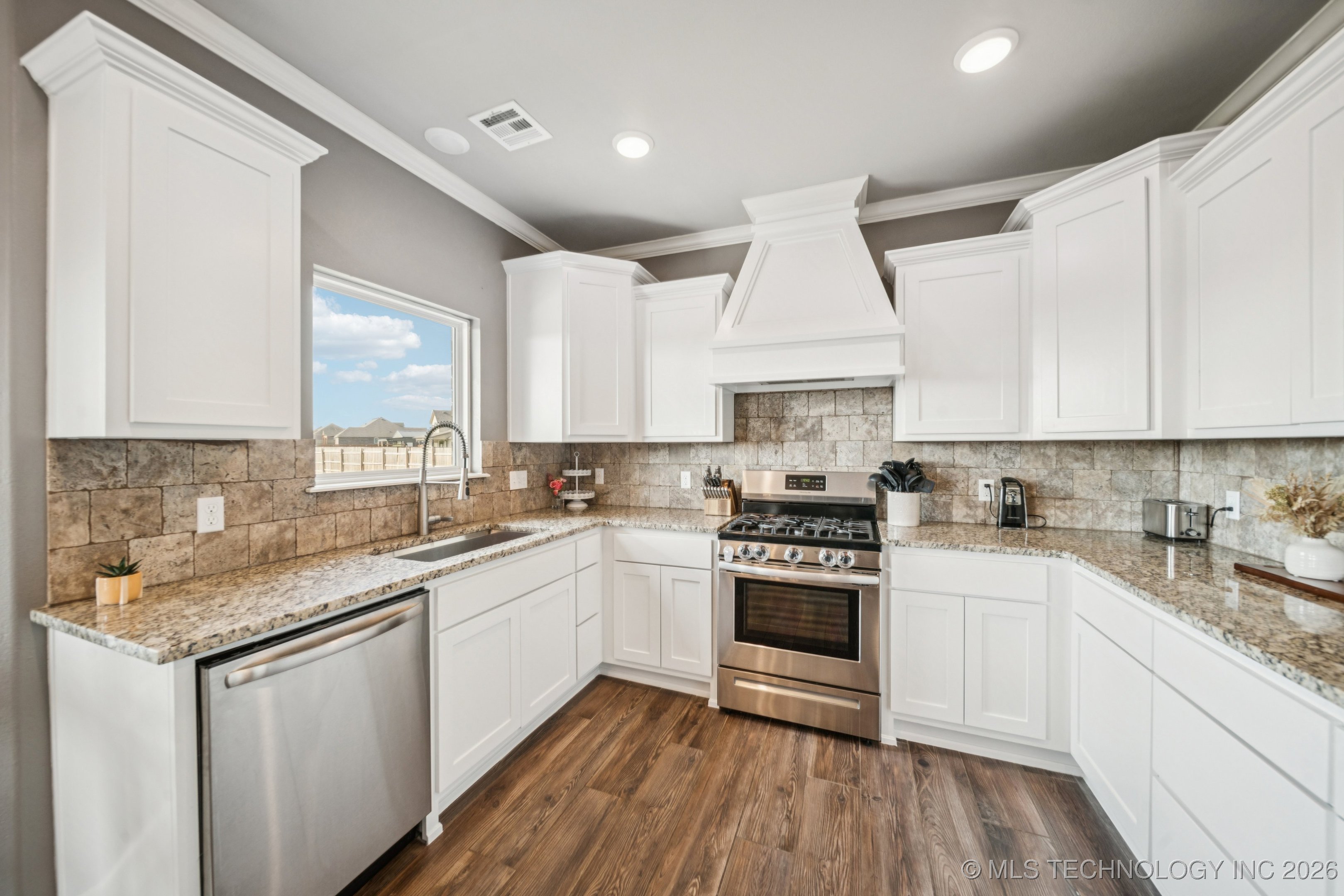 4424 E 130th Street N Property Photo 10