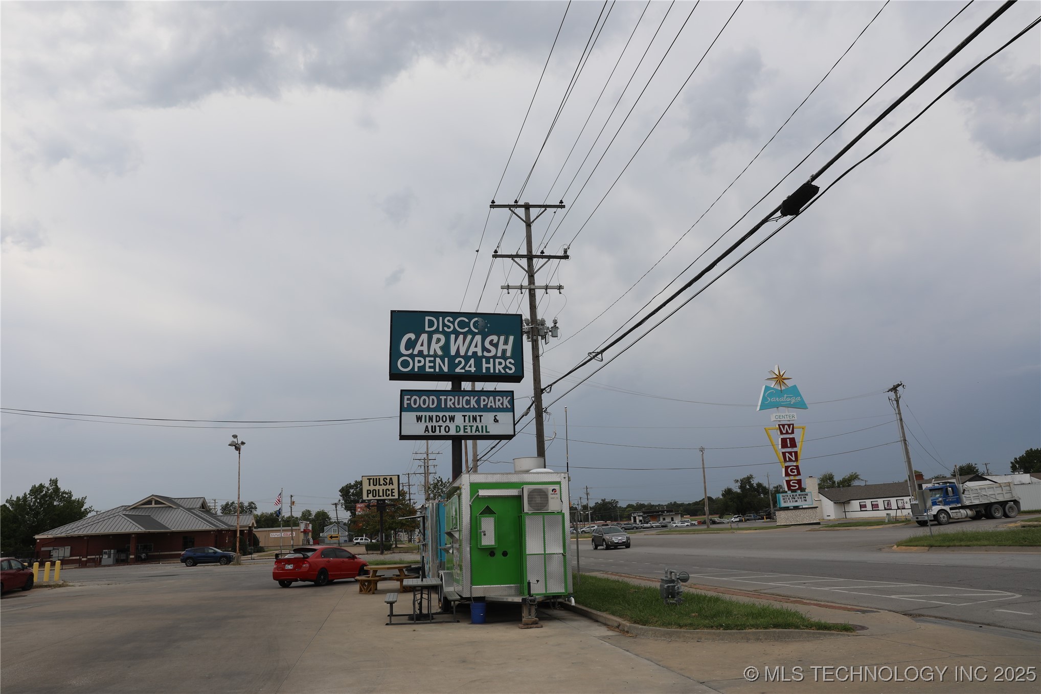 10150 E 11th Street Property Photo 6