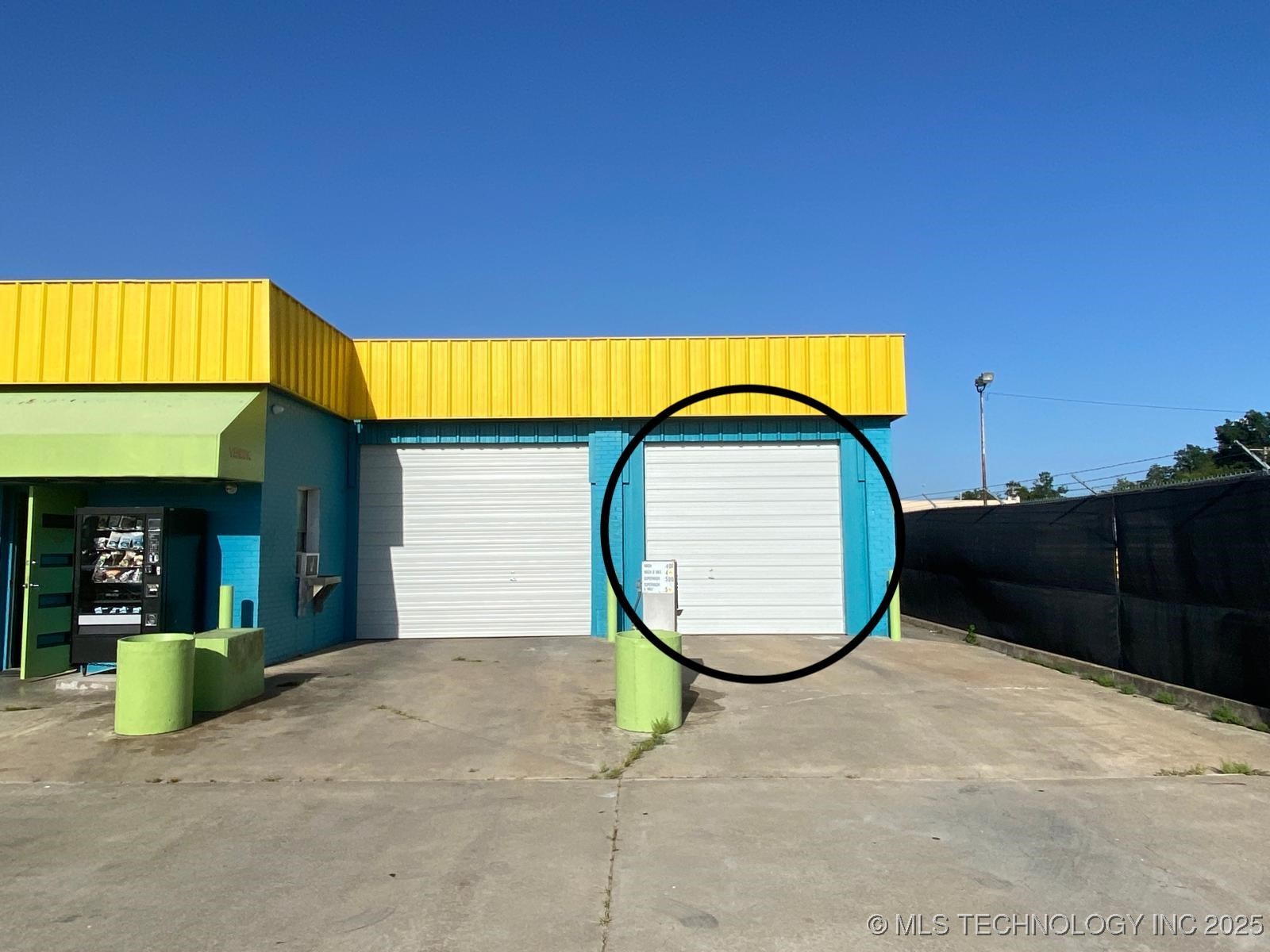 10150 E 11th Street Property Photo 18