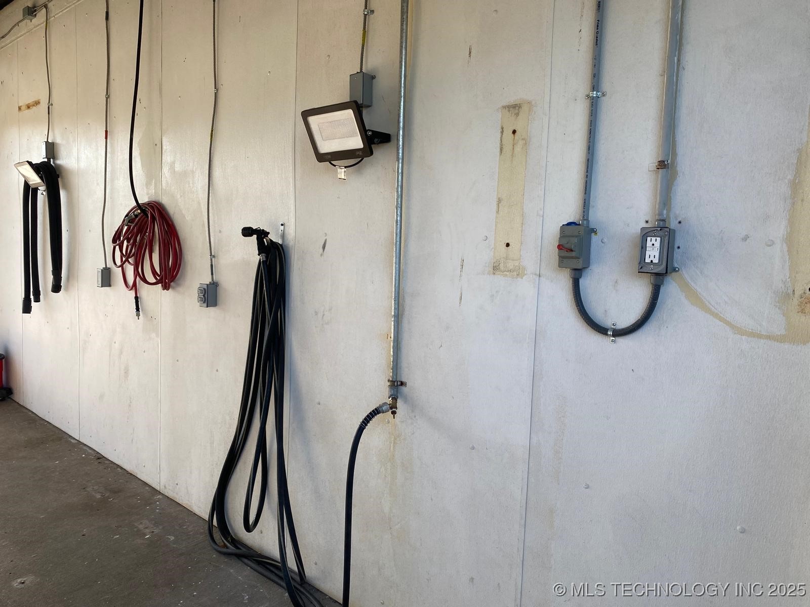 10150 E 11th Street Property Photo 21