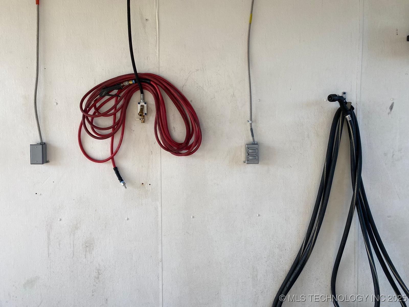 10150 E 11th Street Property Photo 23