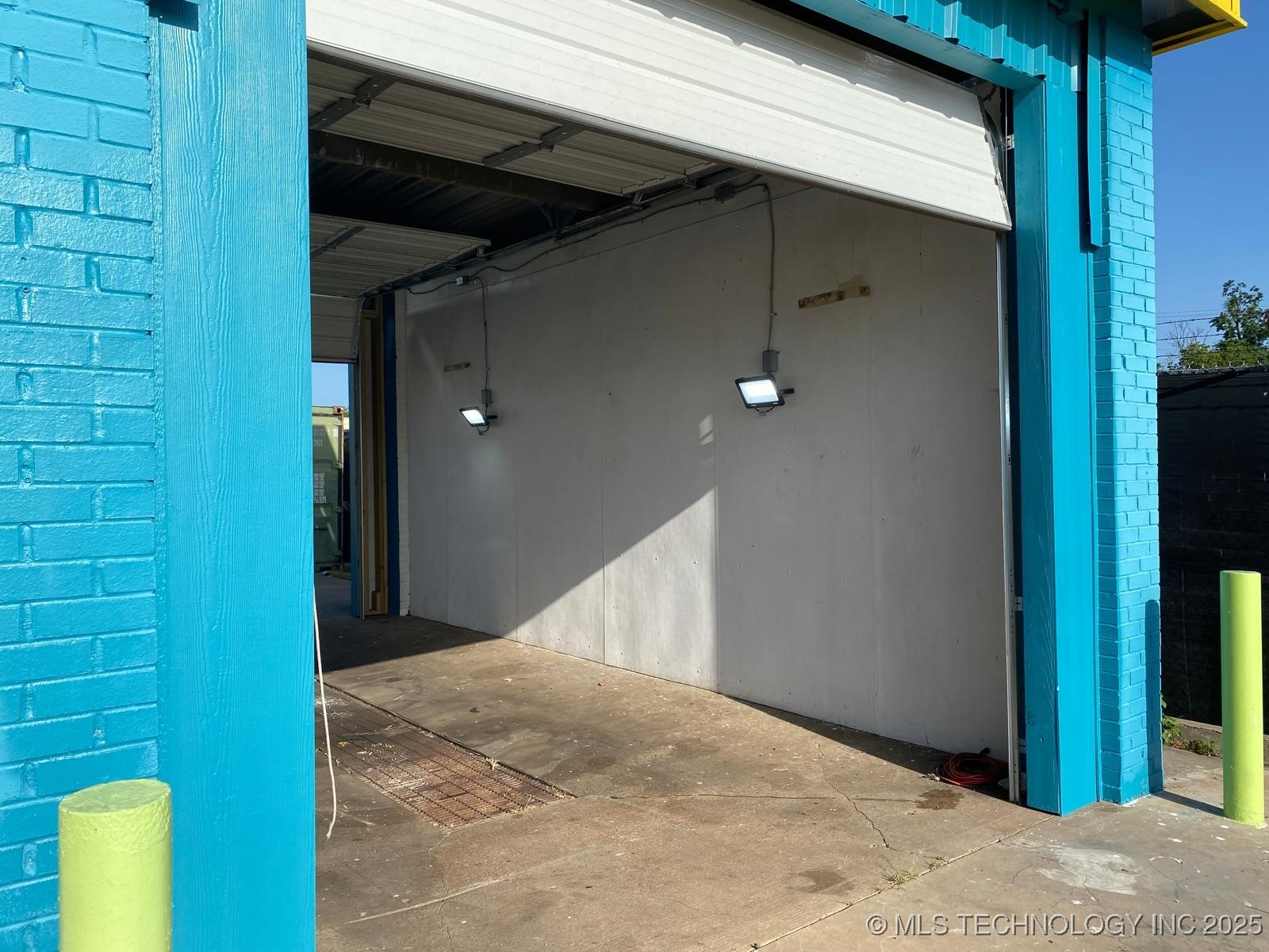 10150 E 11th Street Property Photo 27