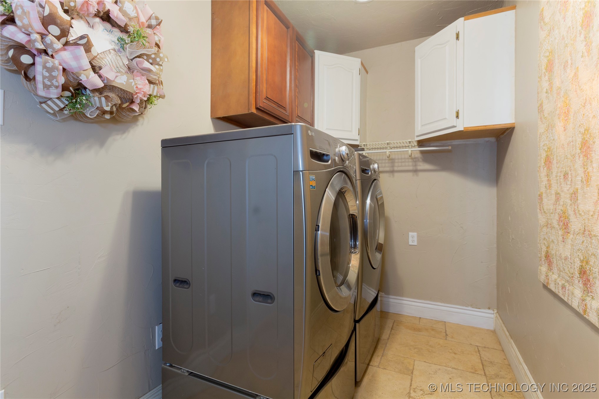 602 E Comanche Street Property Photo 18