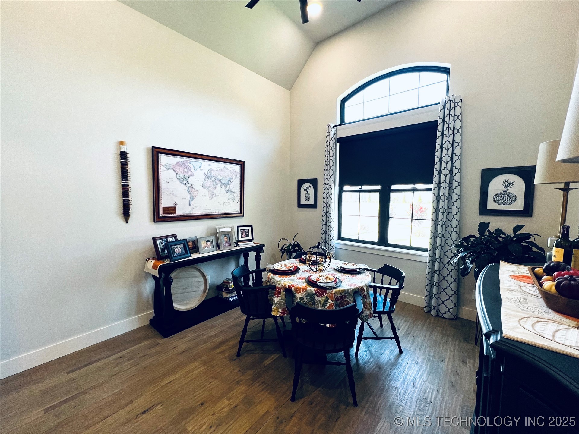 3611 N Country Club Circle Property Photo 26