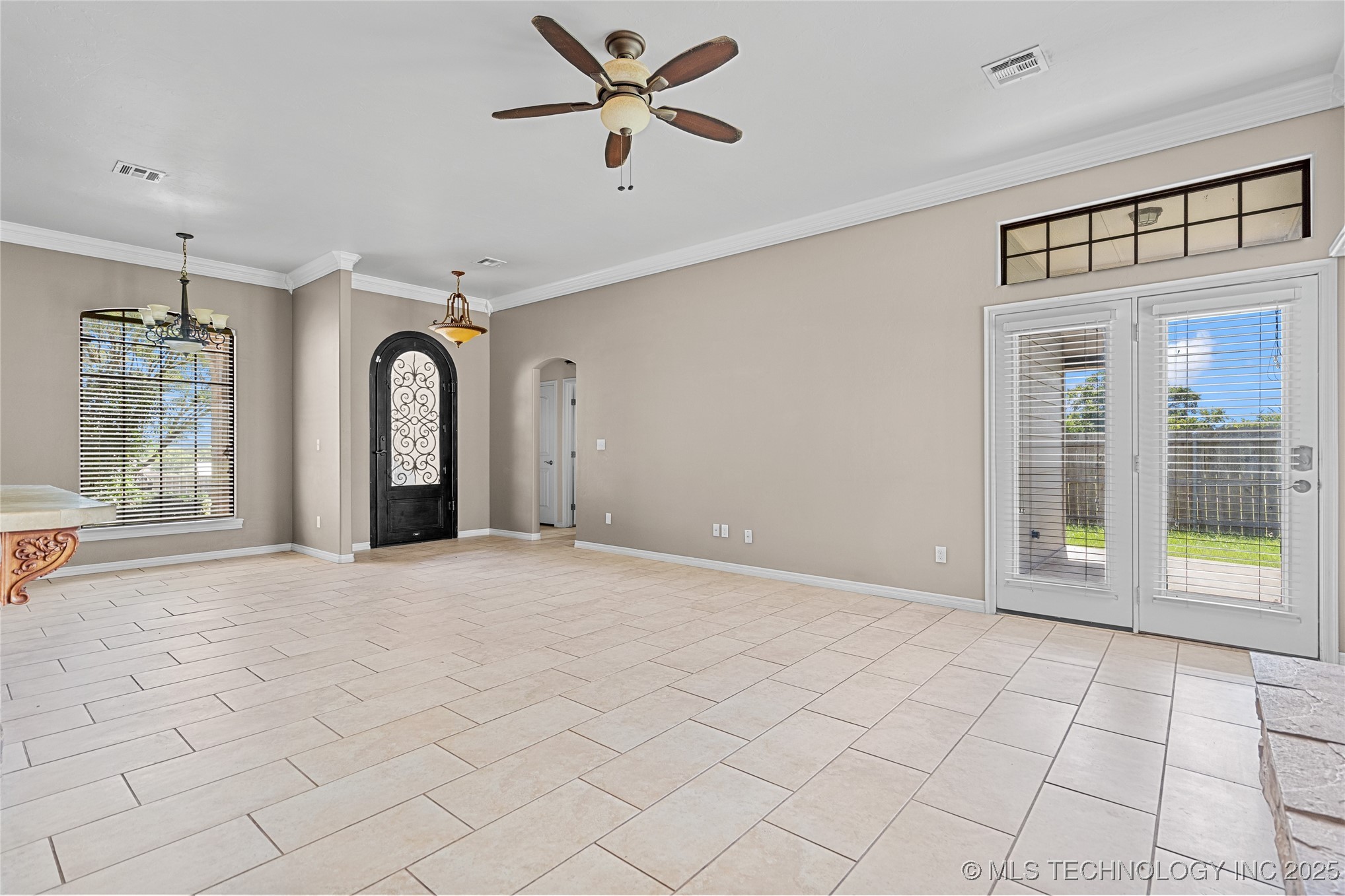 402 Birdseye Property Photo 11