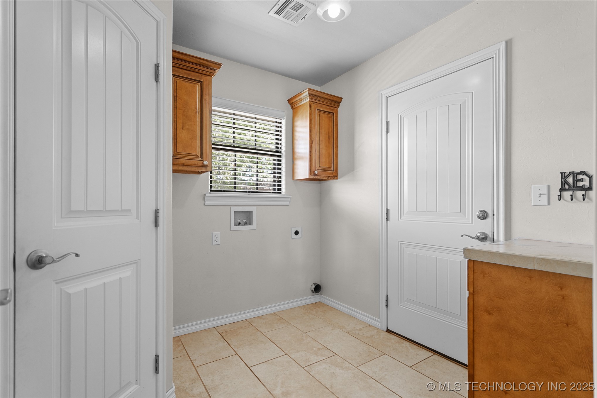 402 Birdseye Property Photo 22