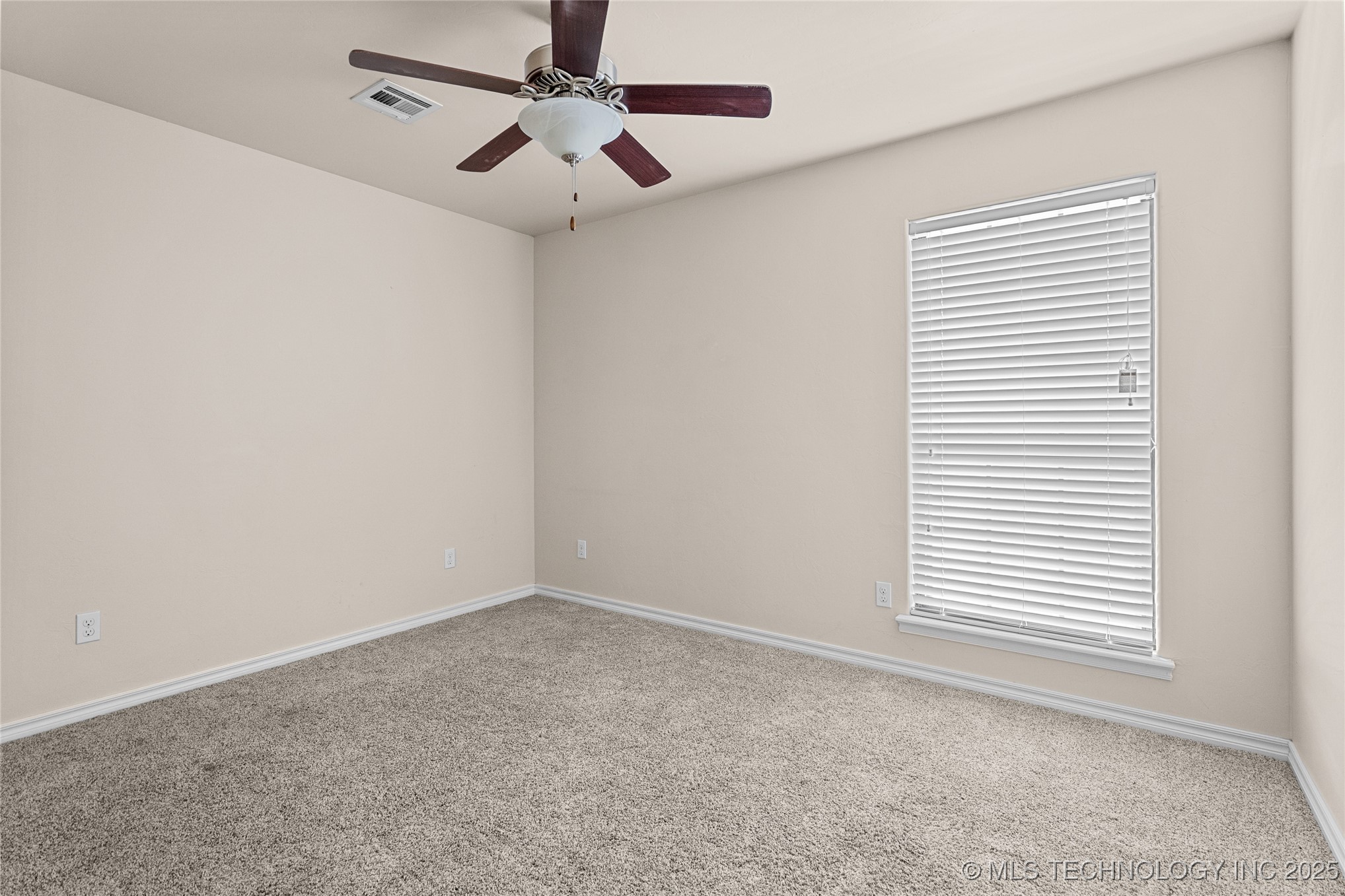 402 Birdseye Property Photo 25