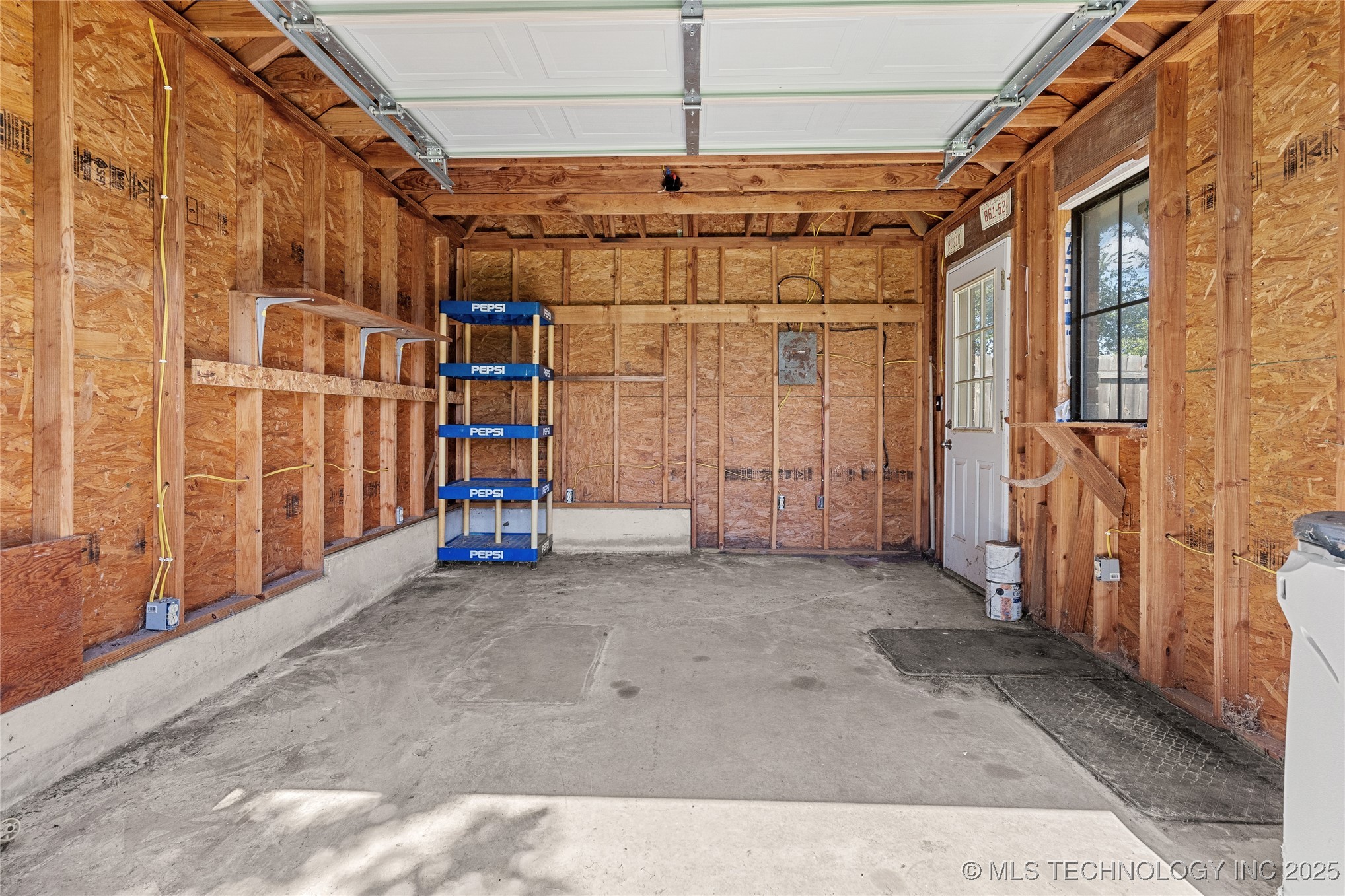 402 Birdseye Property Photo 28