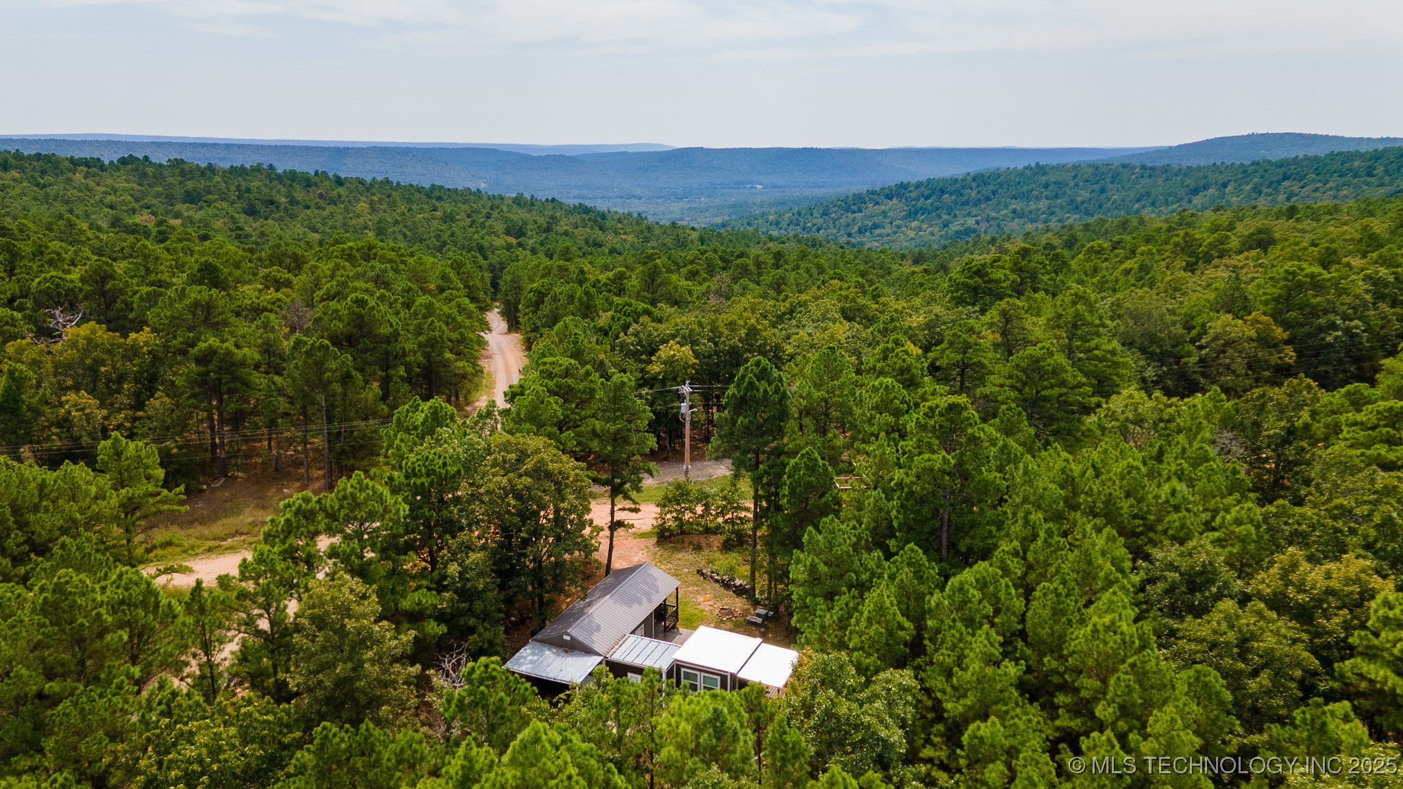 2 True Grit Trail Property Photo 2