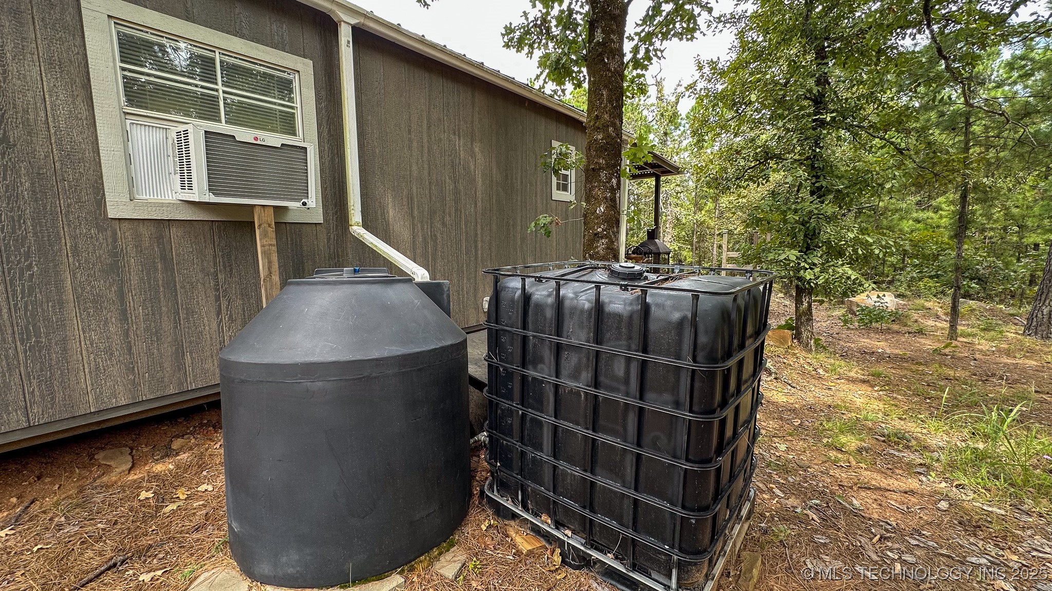 2 True Grit Trail Property Photo 4