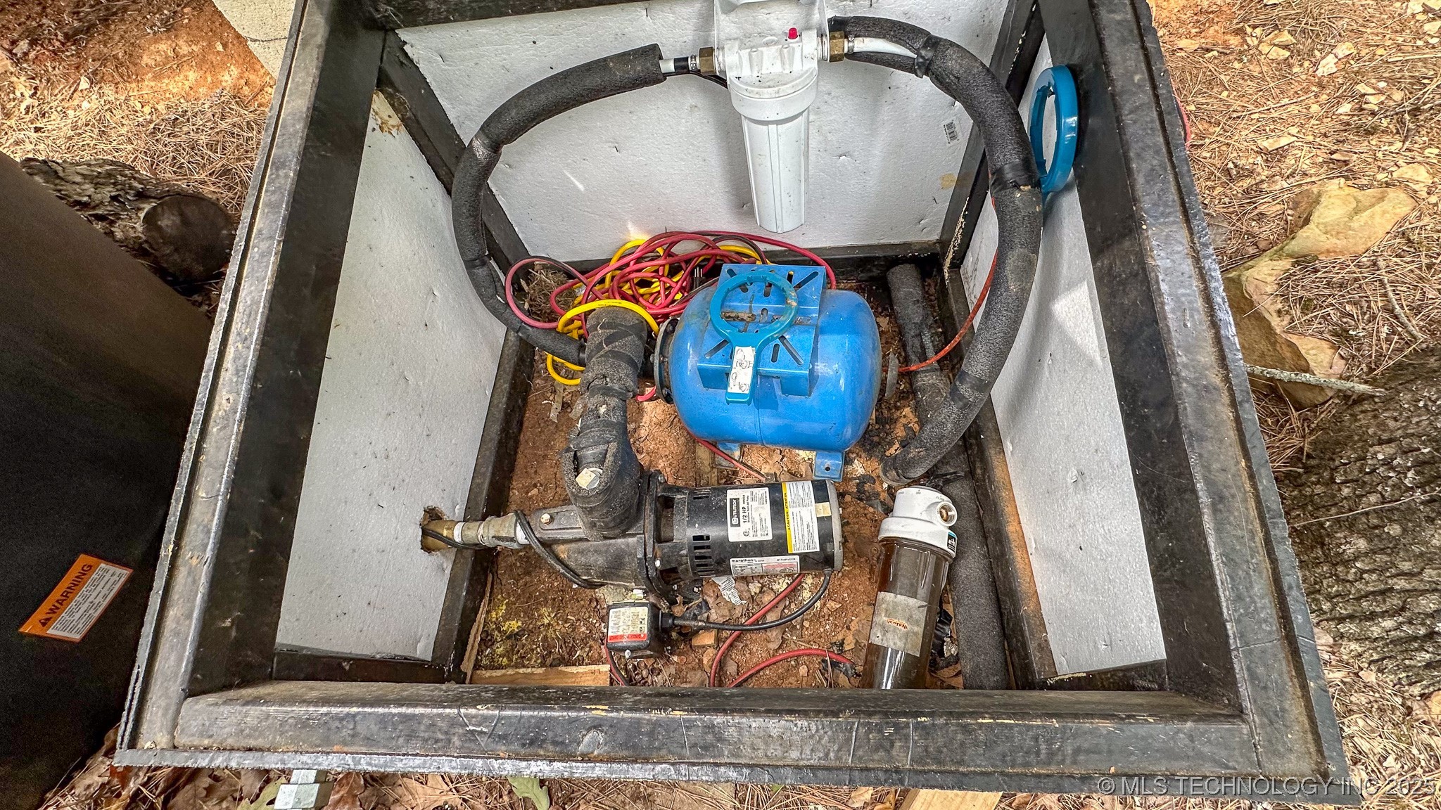 2 True Grit Trail Property Photo 6