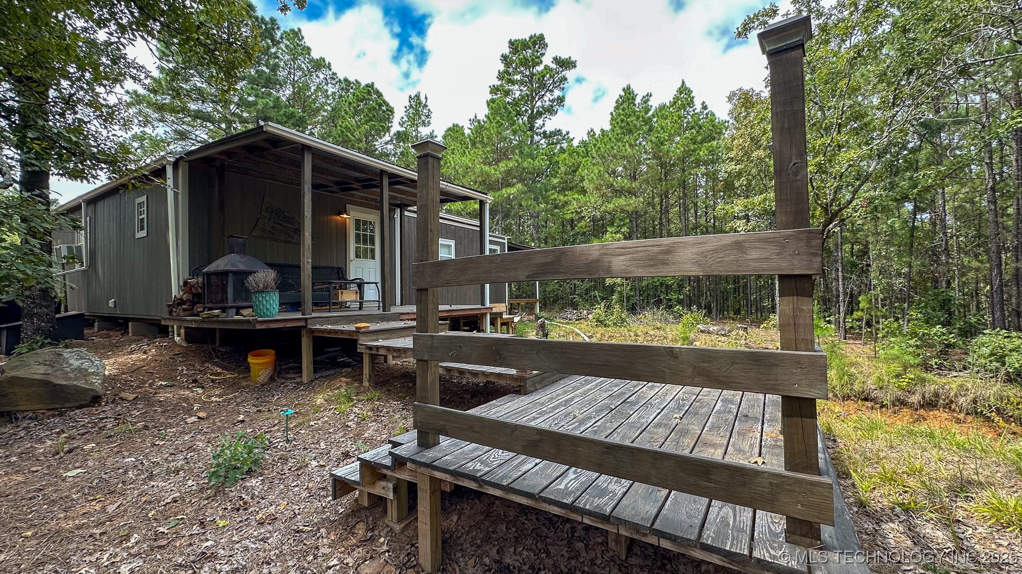 2 True Grit Trail Property Photo 7