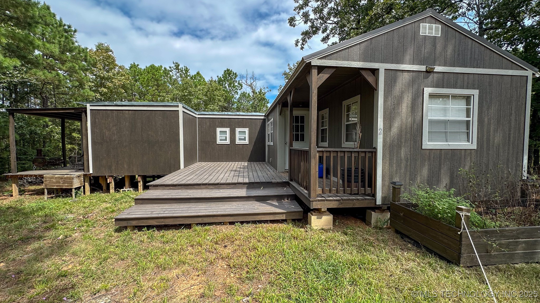 2 True Grit Trail Property Photo 16