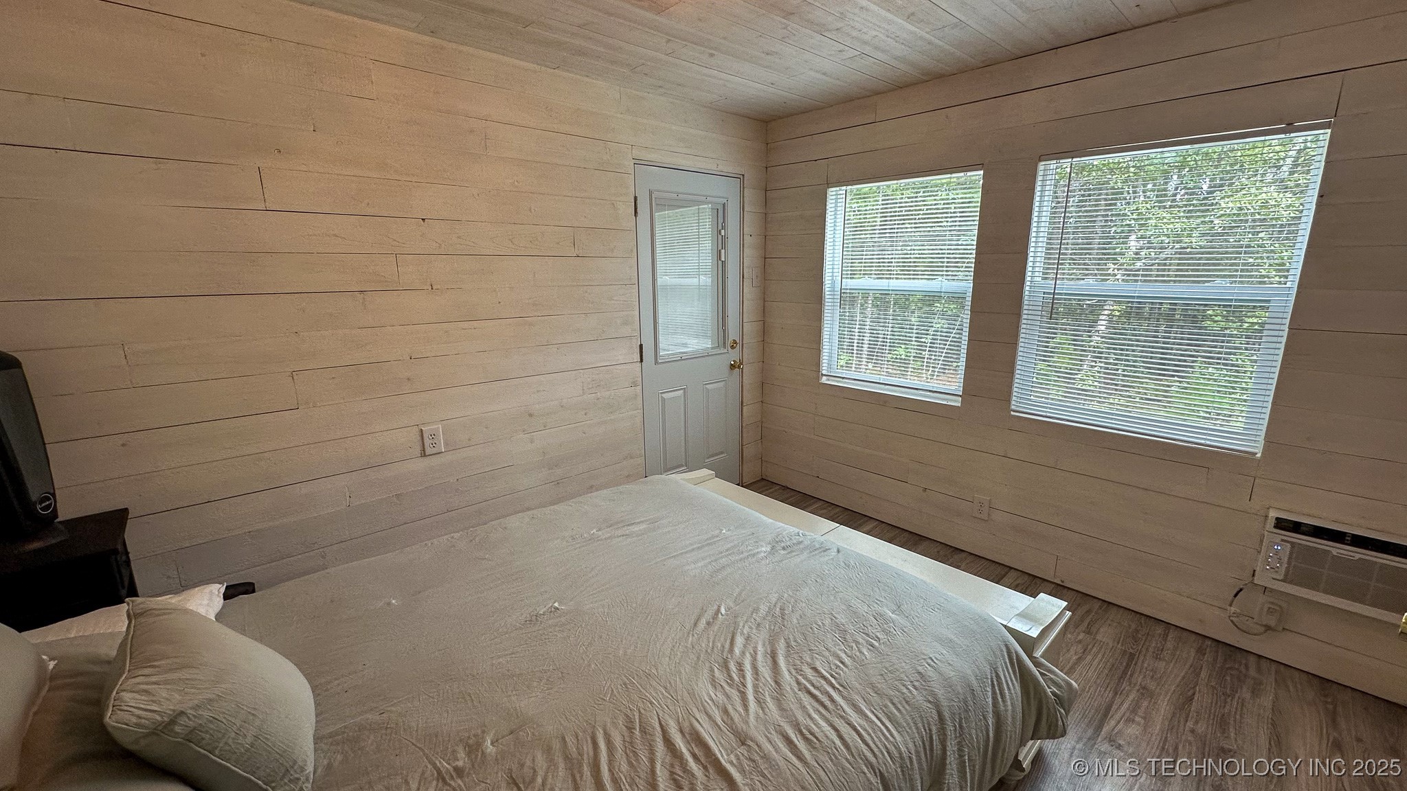 2 True Grit Trail Property Photo 35