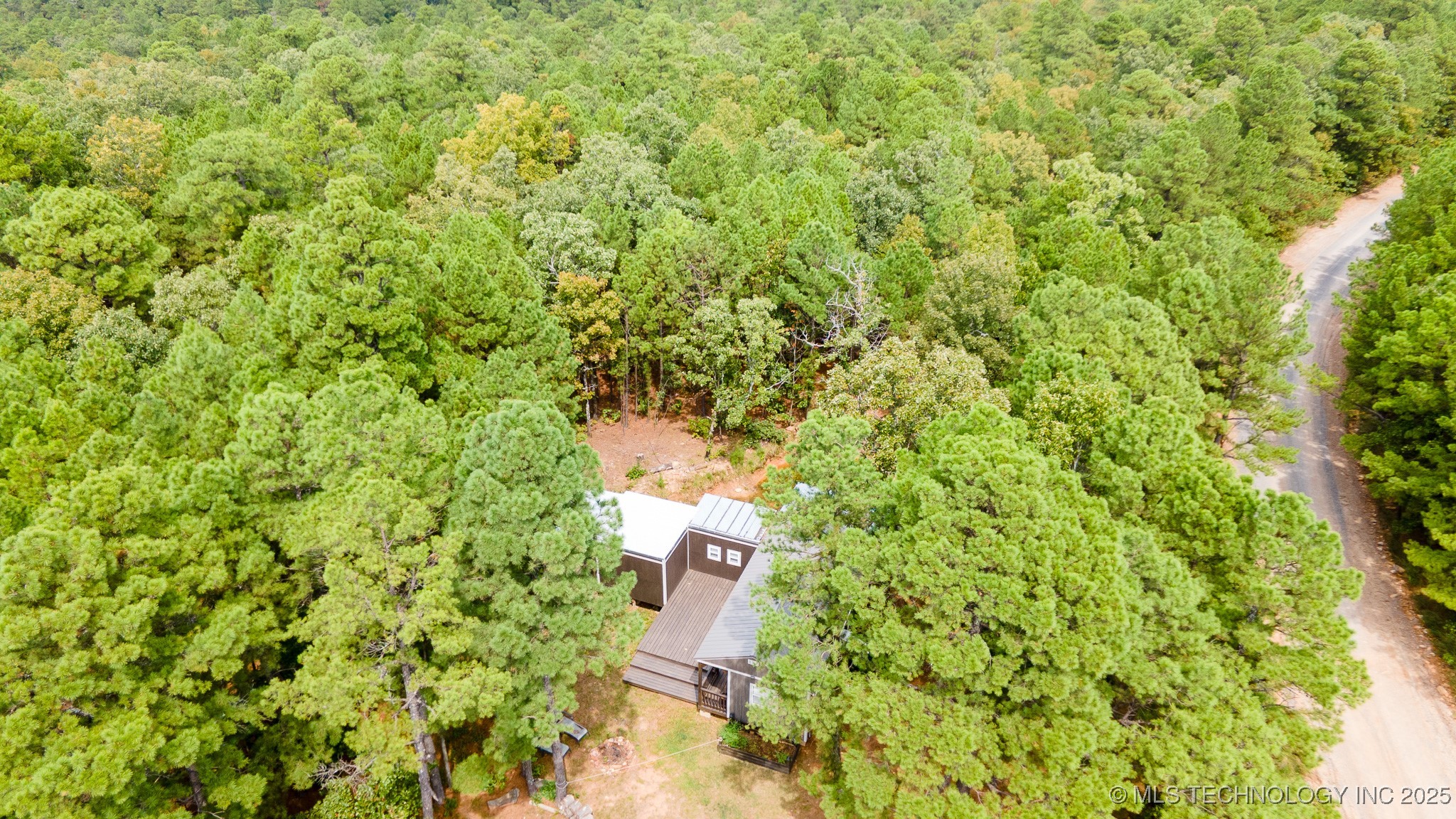 2 True Grit Trail Property Photo 51