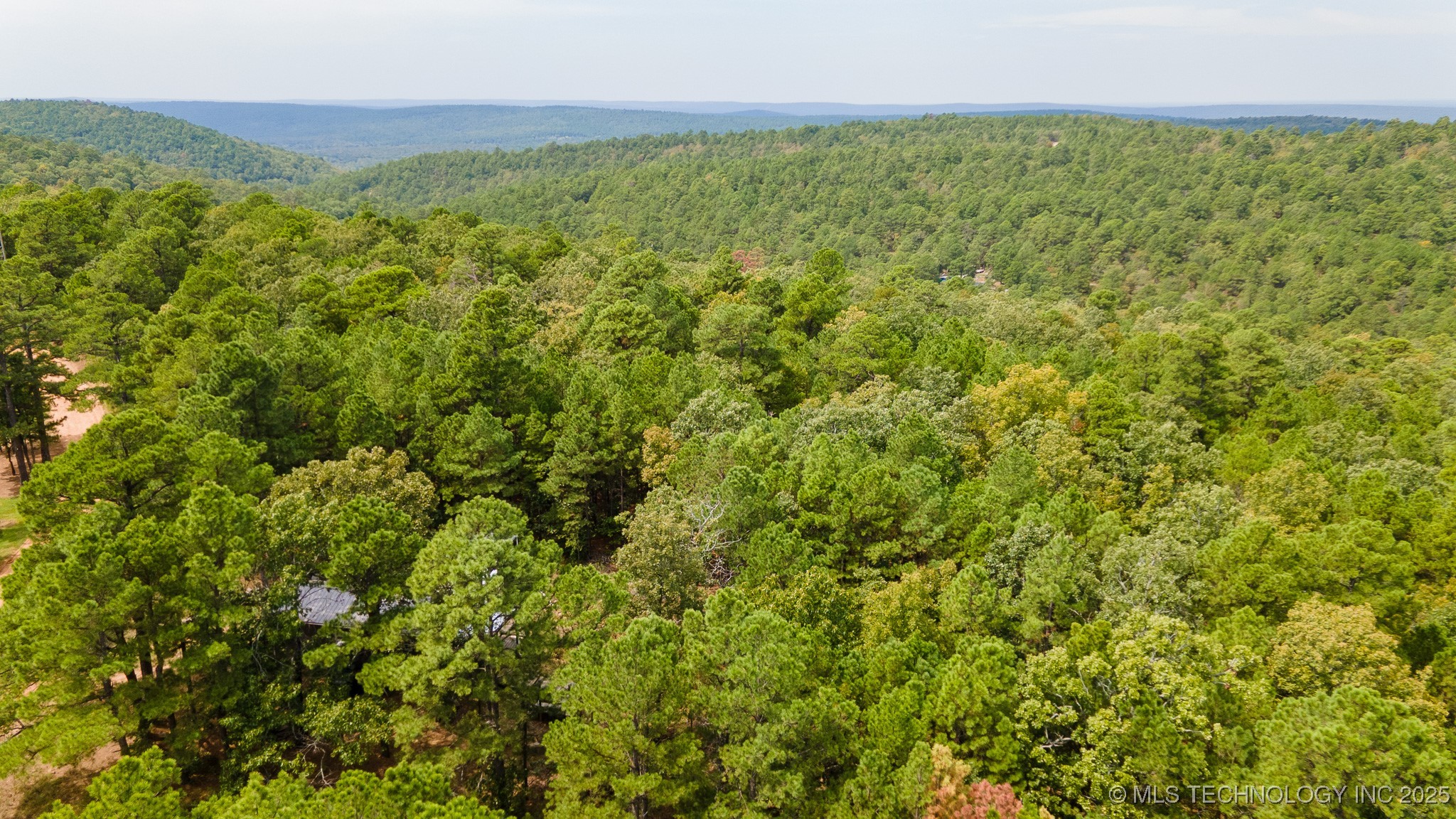 2 True Grit Trail Property Photo 60