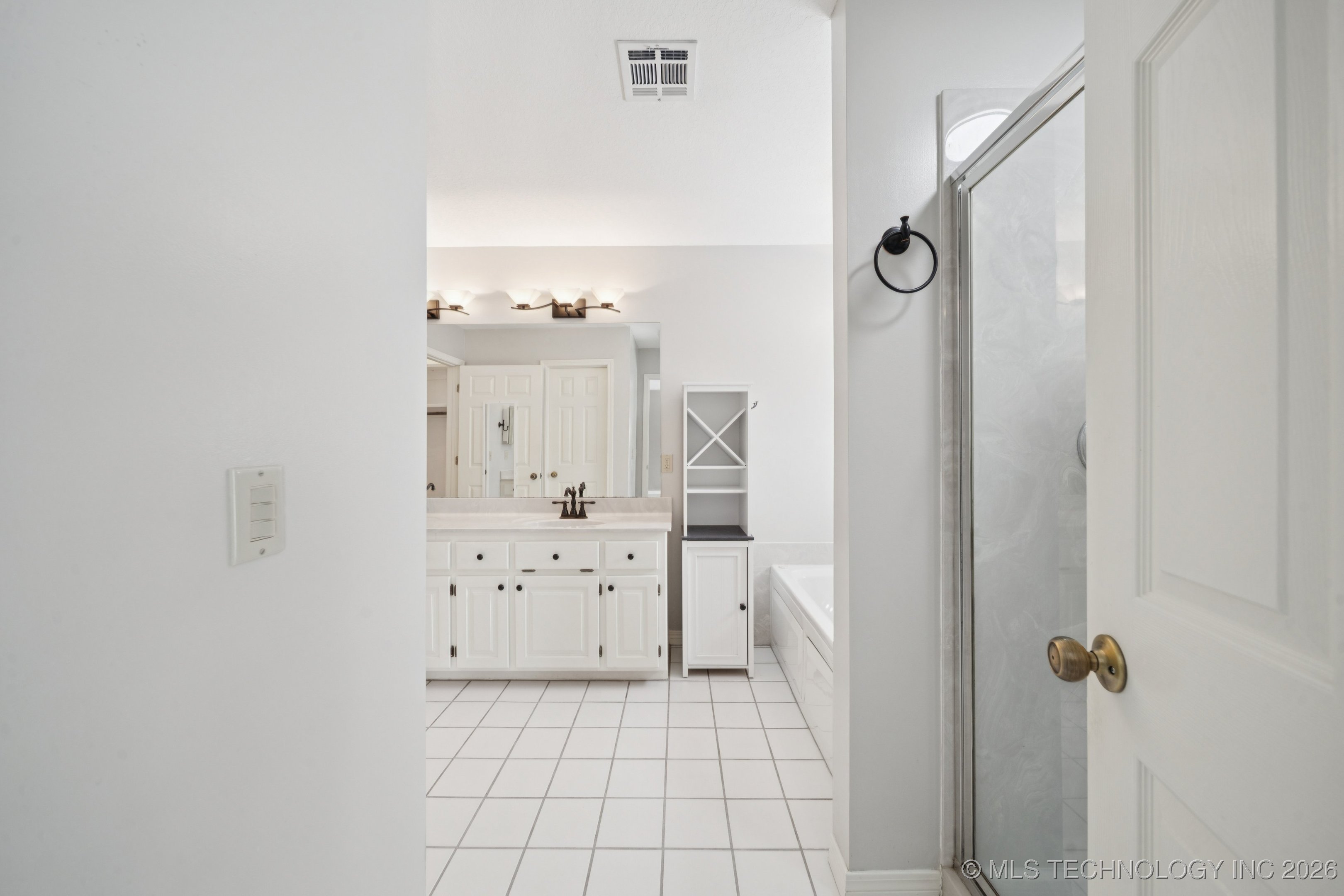 889 Ivy Lane Property Photo 20