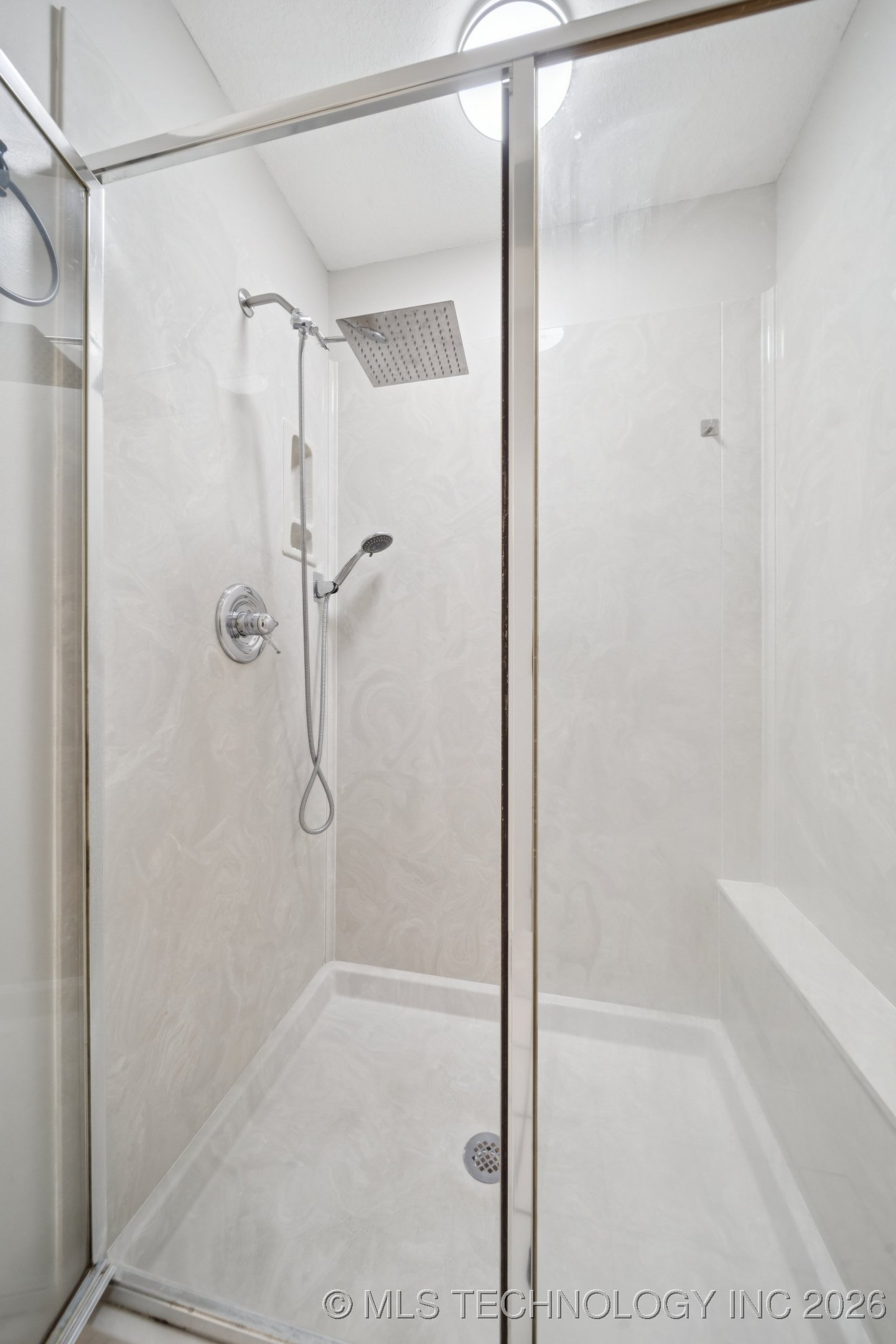 889 Ivy Lane Property Photo 24