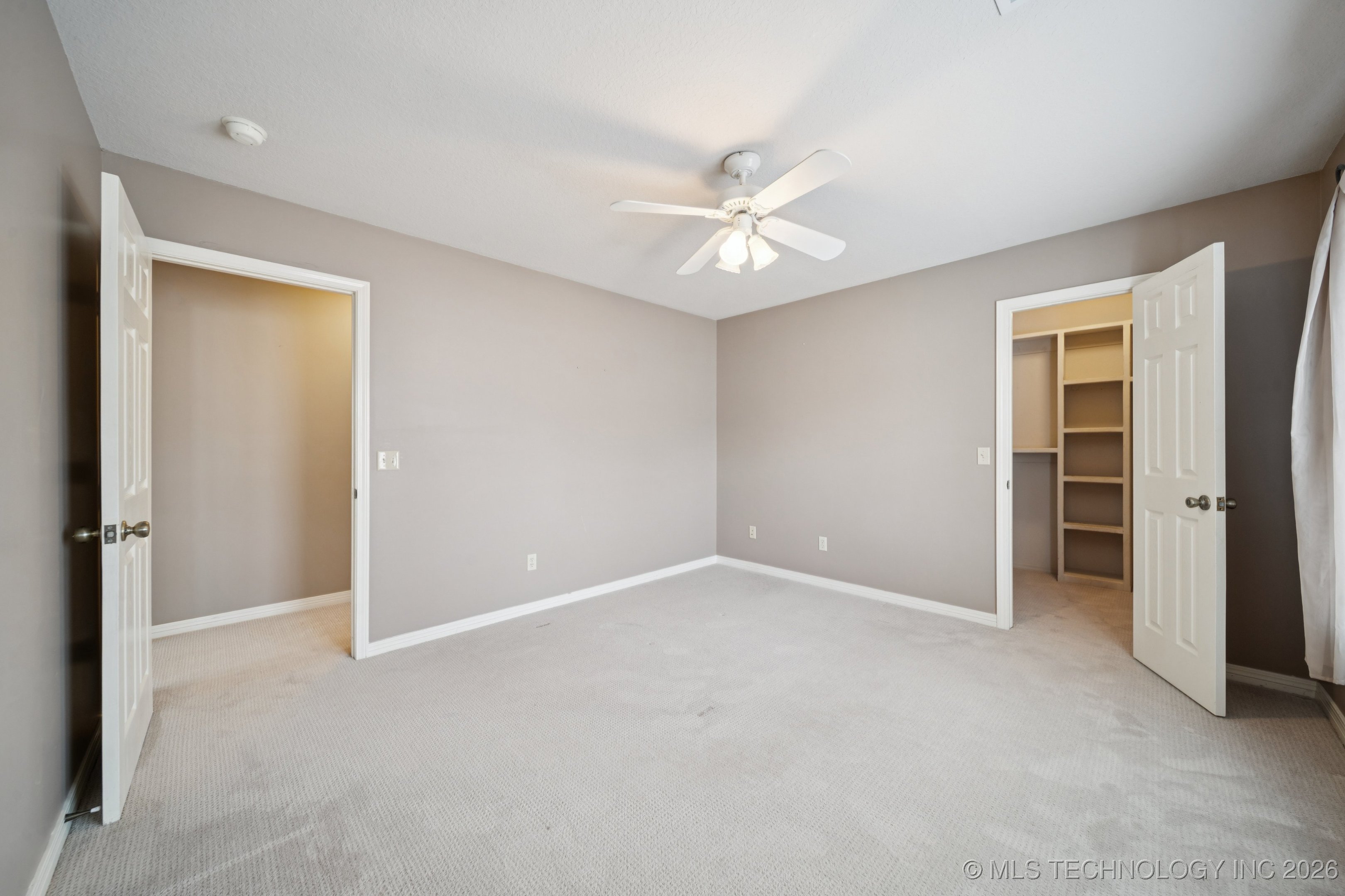 889 Ivy Lane Property Photo 27