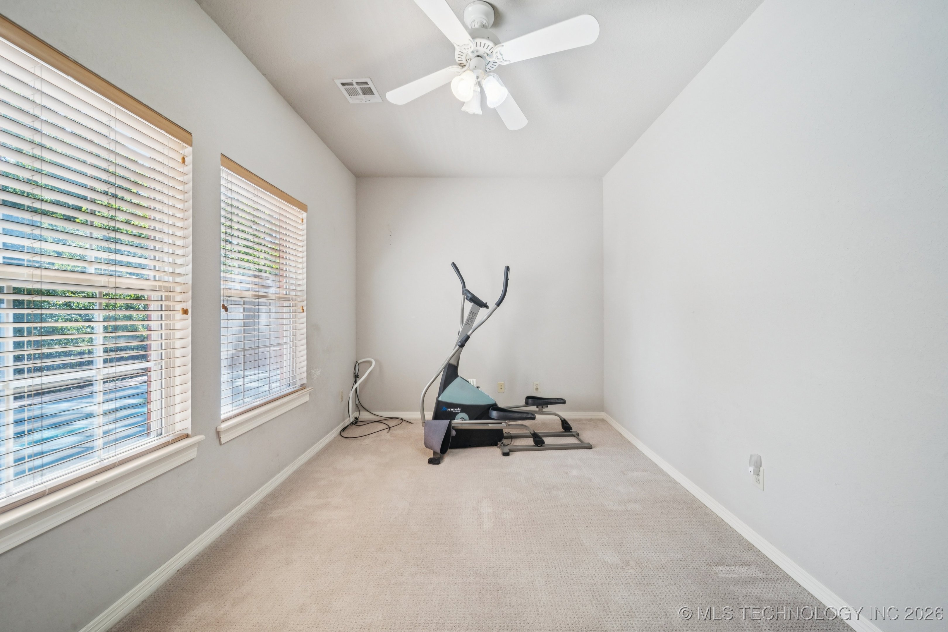 889 Ivy Lane Property Photo 35