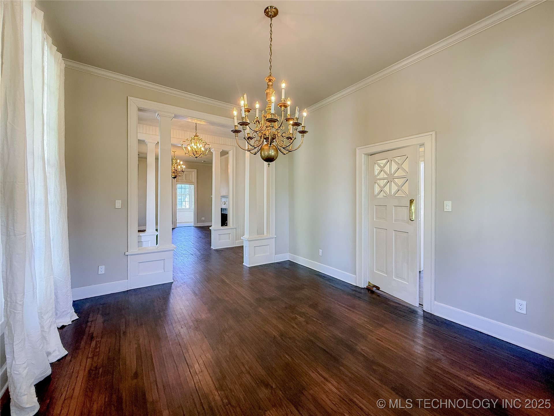 115 W 18th Street Property Photo 13