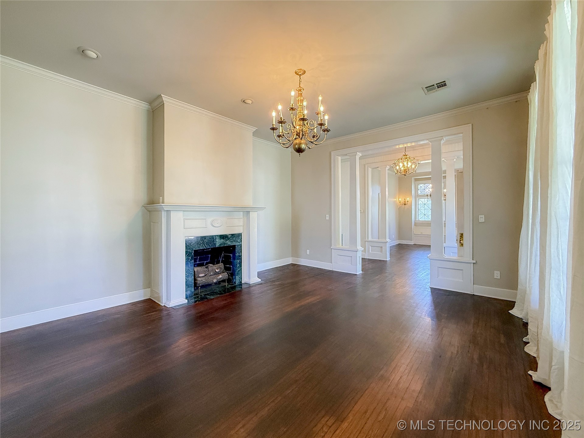 115 W 18th Street Property Photo 40