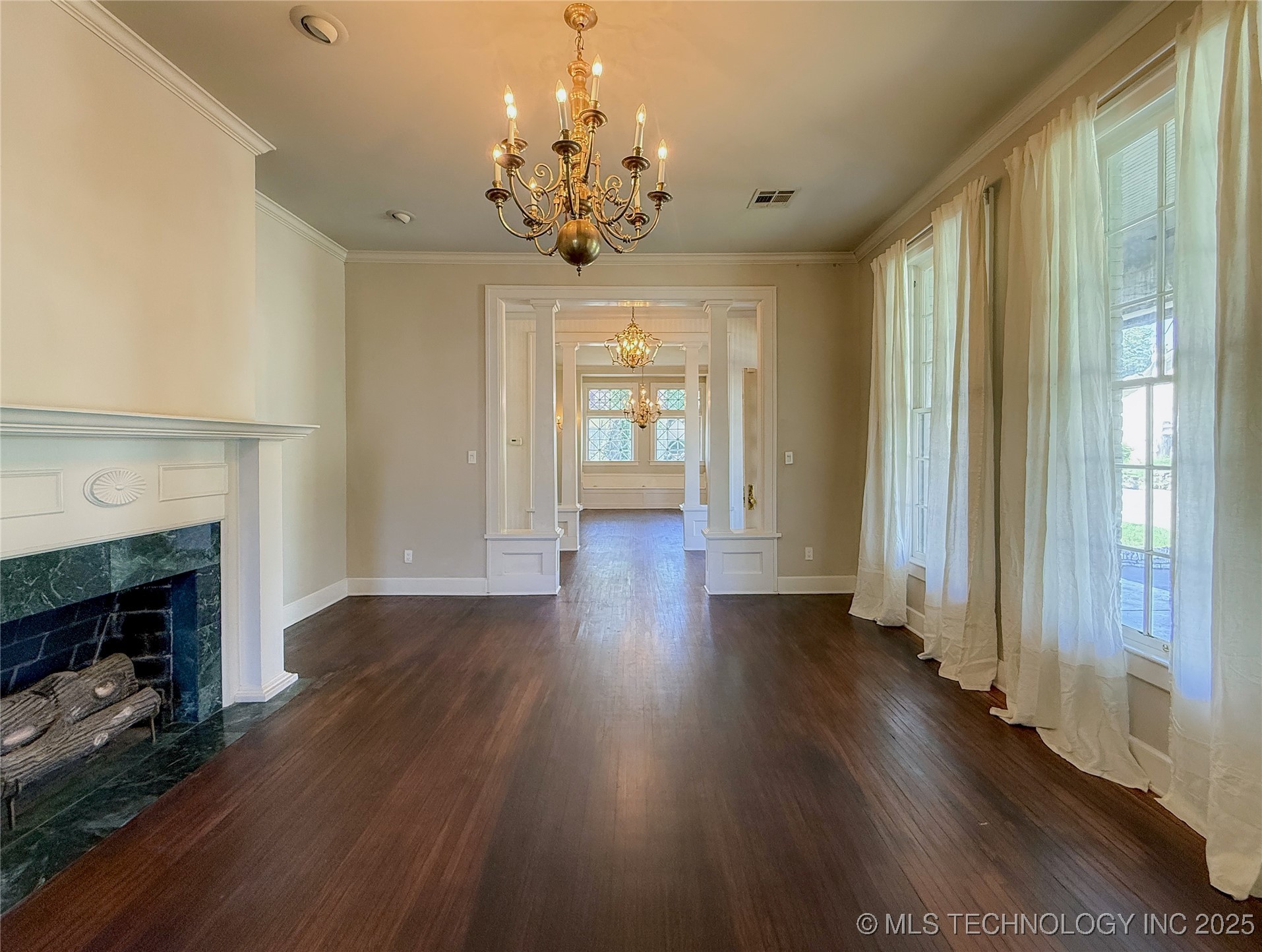 115 W 18th Street Property Photo 42