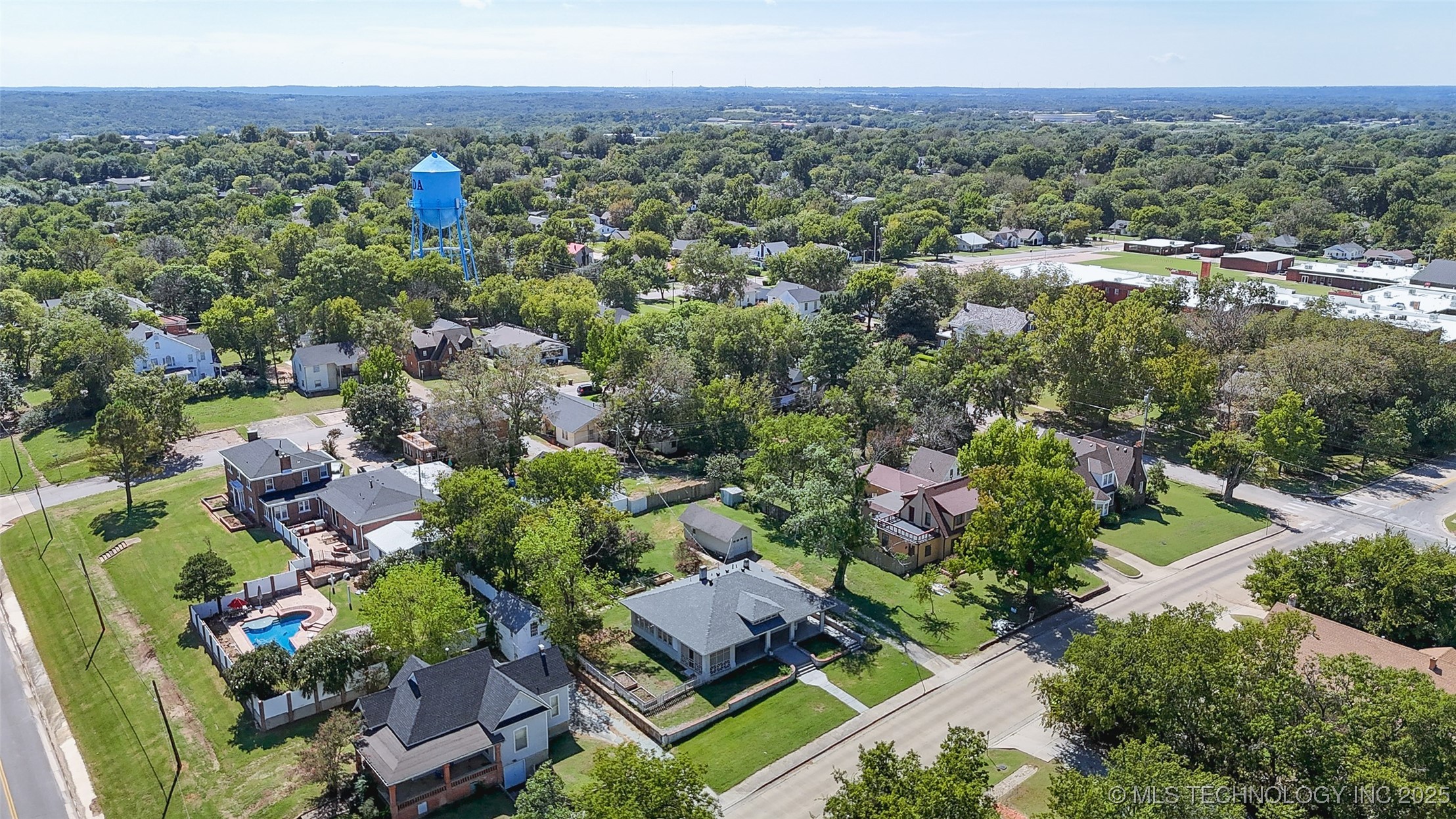 115 W 18th Street Property Photo 63
