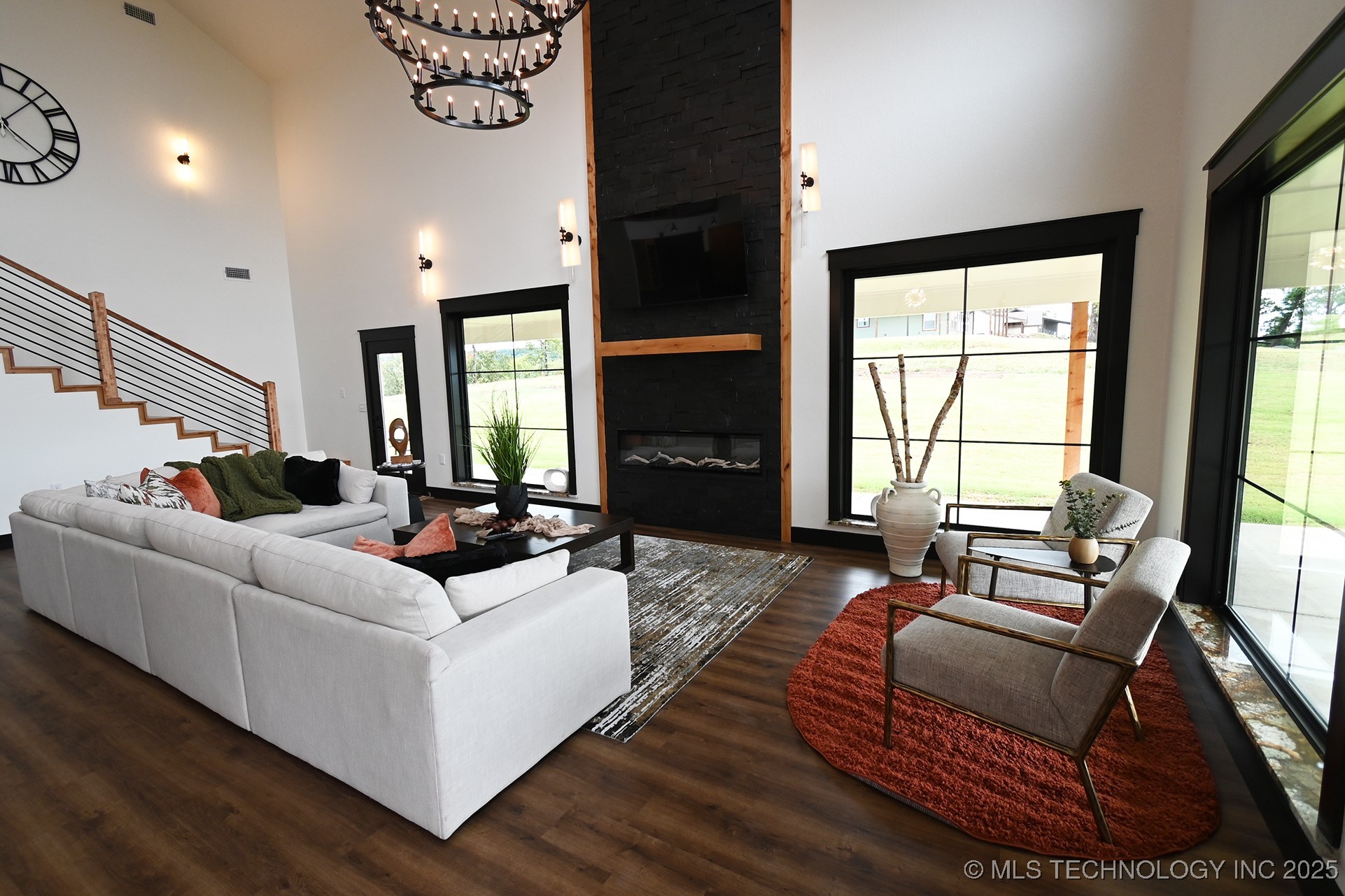 34750 S Falcon Crest Lane Property Photo 8