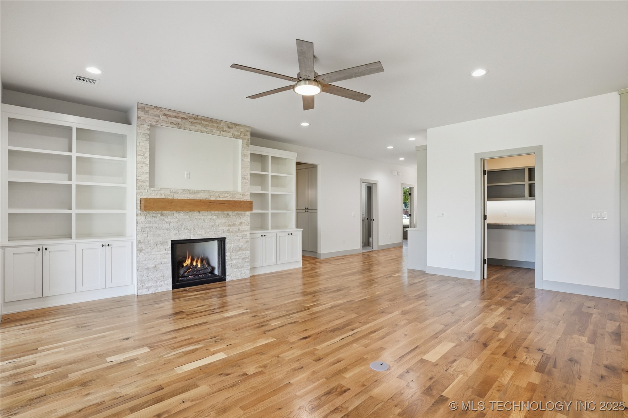 337 E 46th Street Property Photo 7