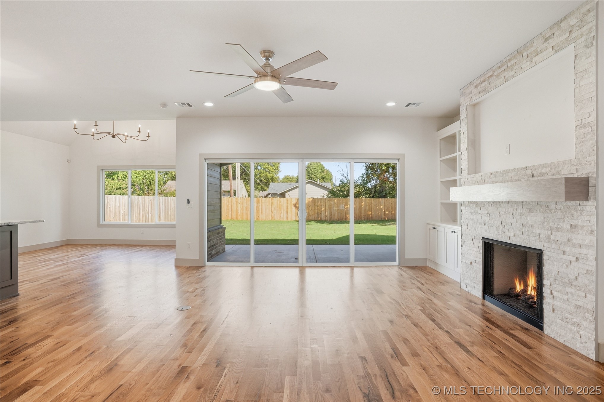 337 E 46th Street Property Photo 8