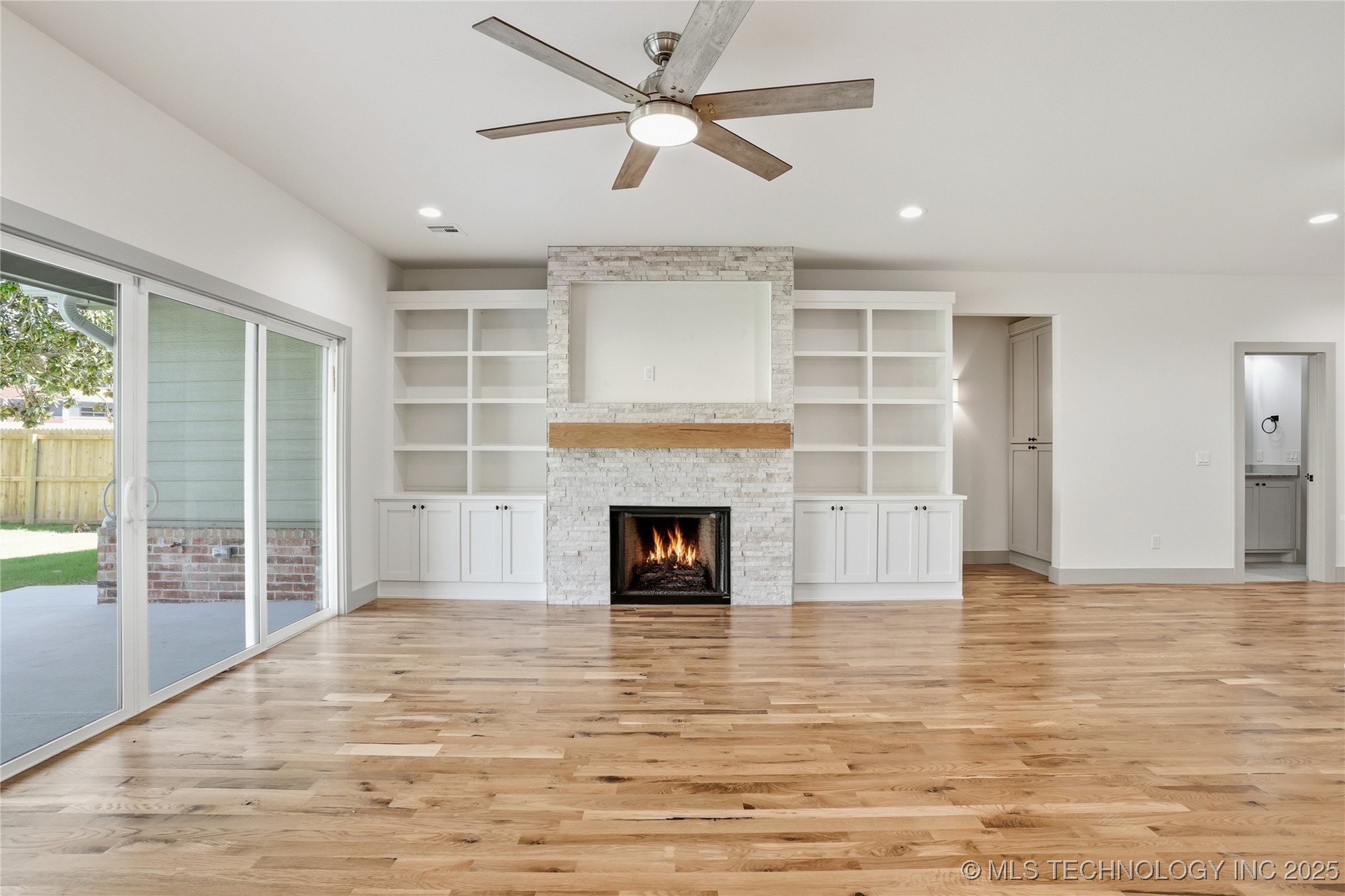 337 E 46th Street Property Photo 10