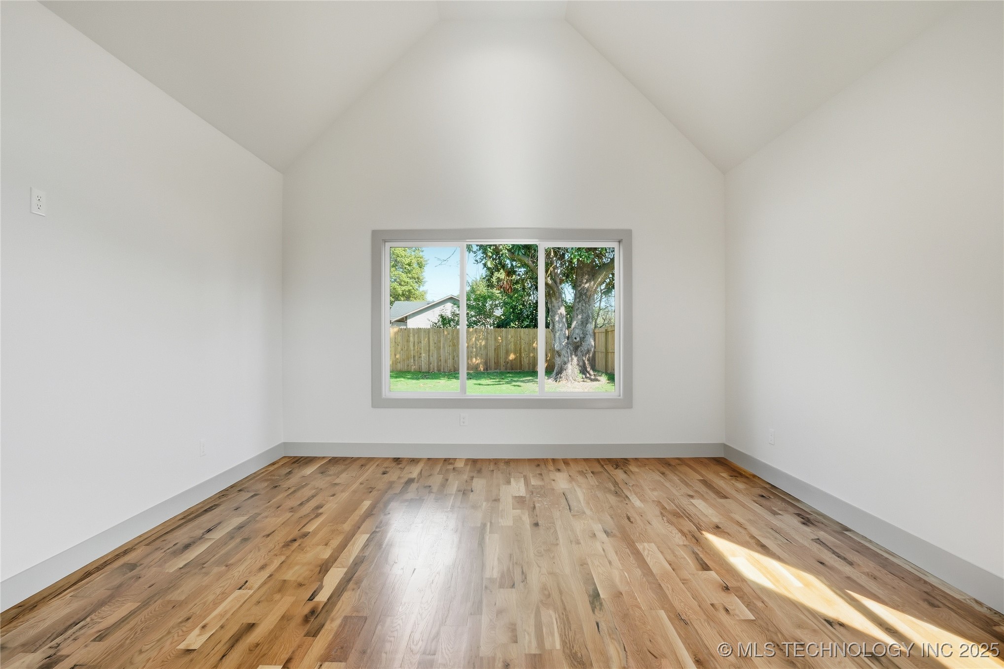 337 E 46th Street Property Photo 29