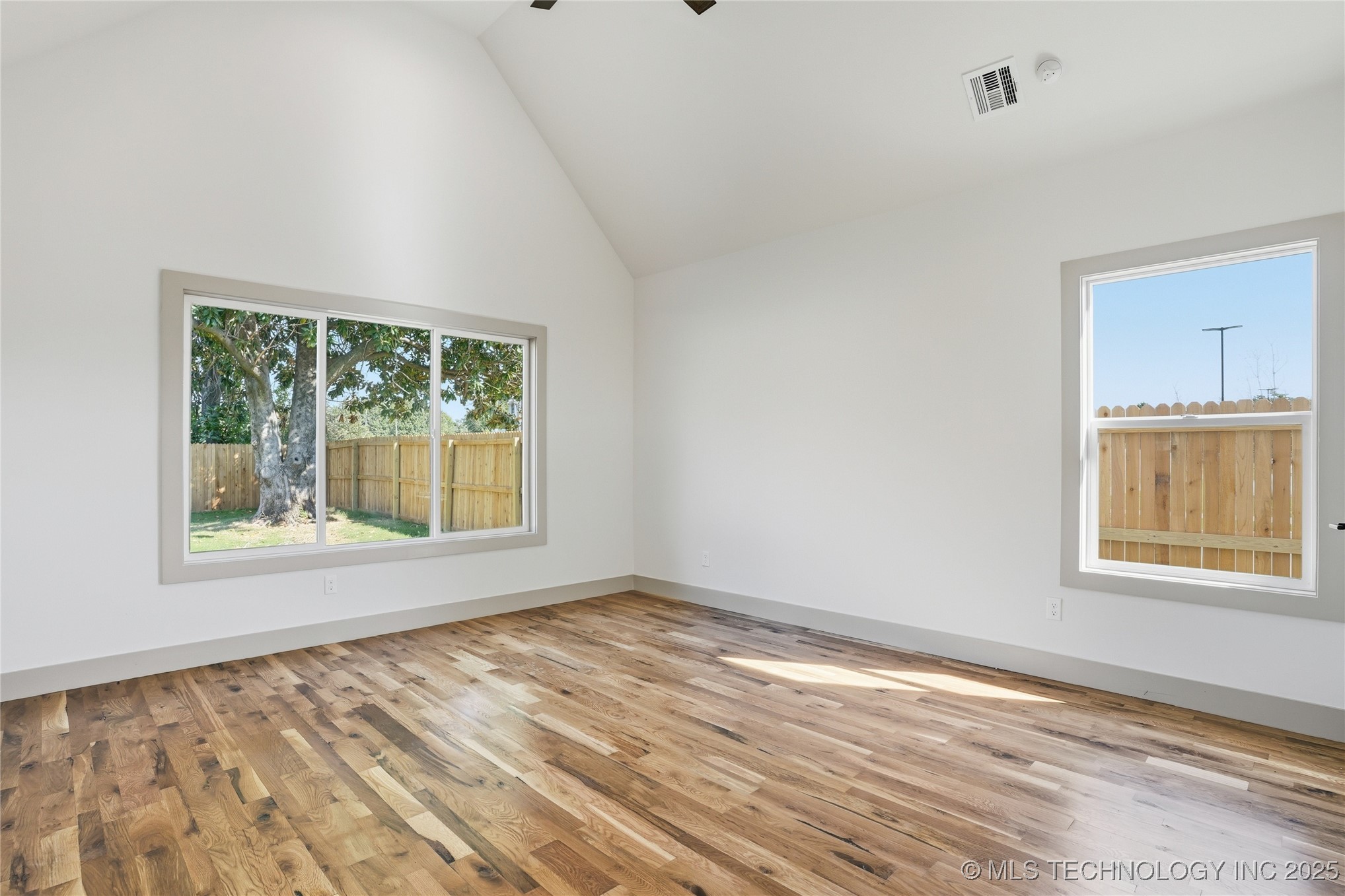 337 E 46th Street Property Photo 30