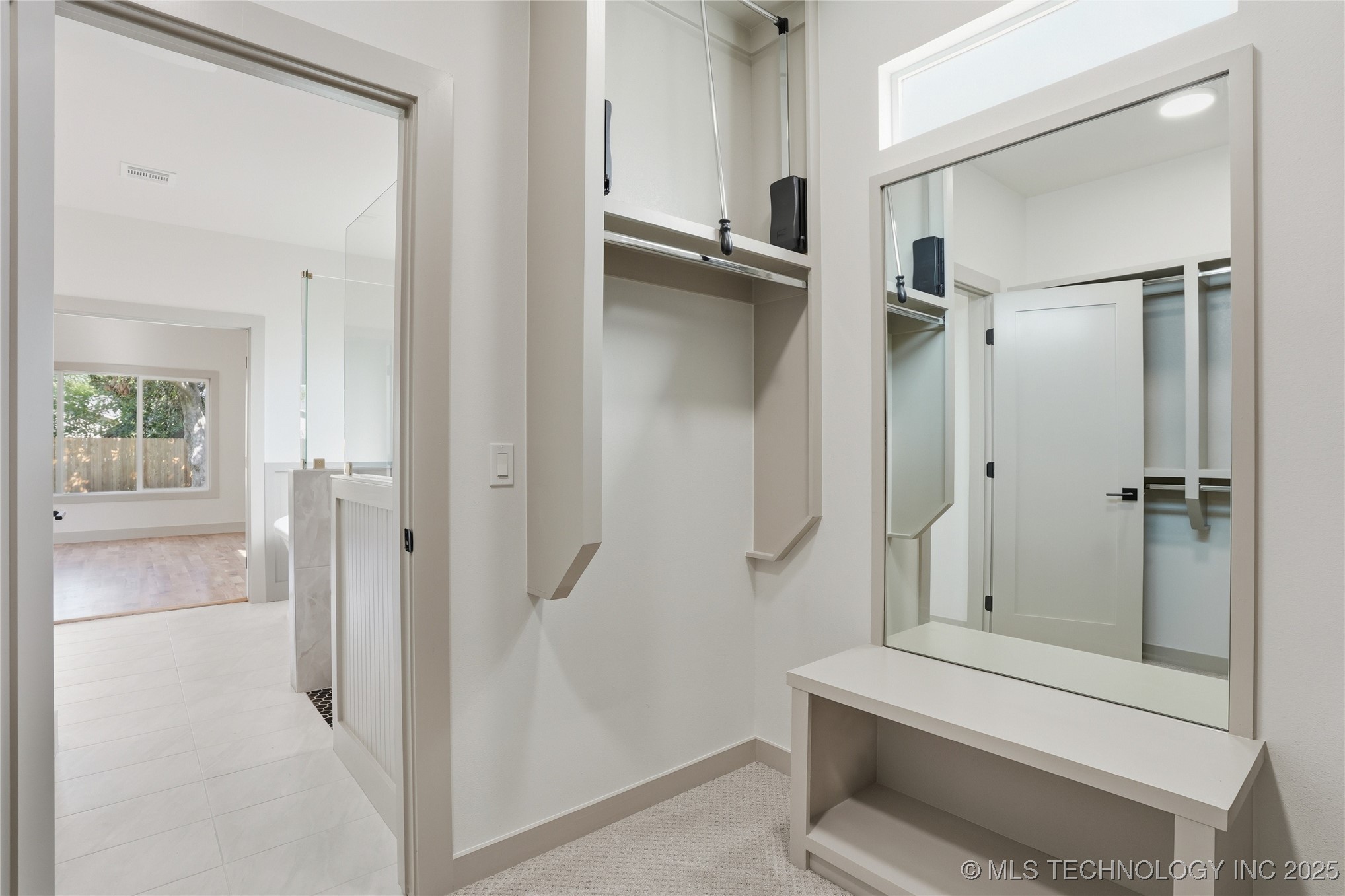 337 E 46th Street Property Photo 42