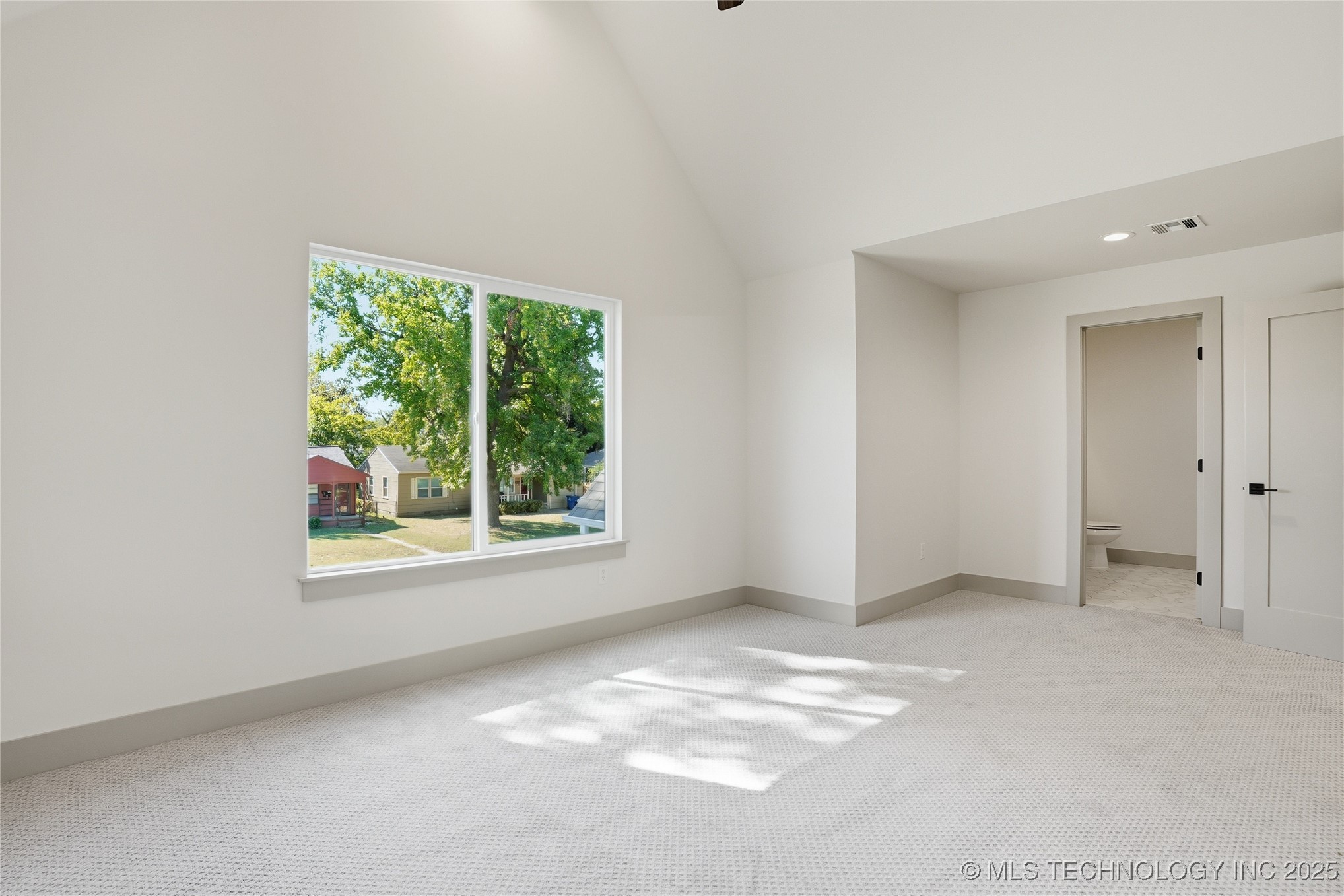 337 E 46th Street Property Photo 53