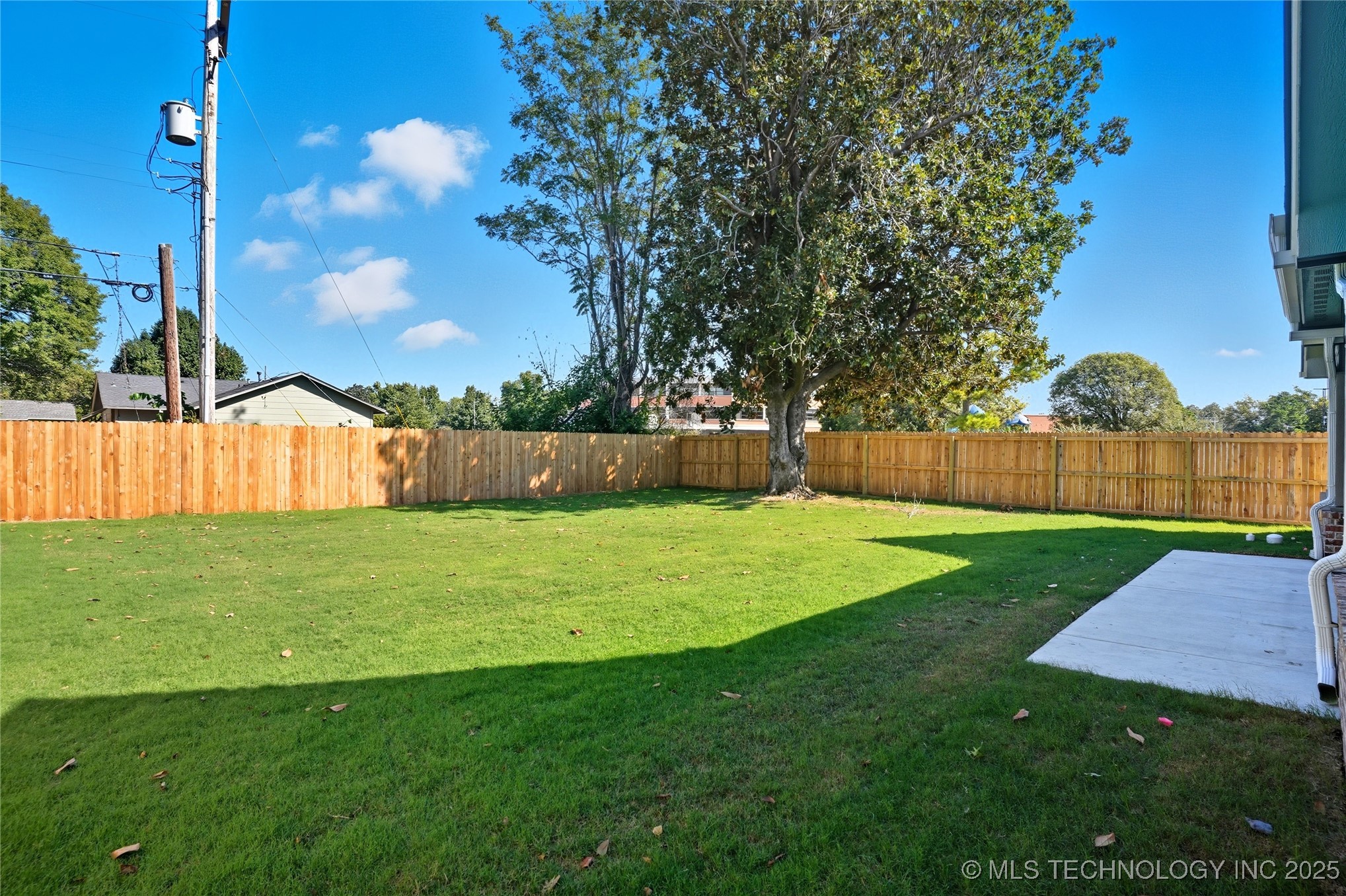 337 E 46th Street Property Photo 70