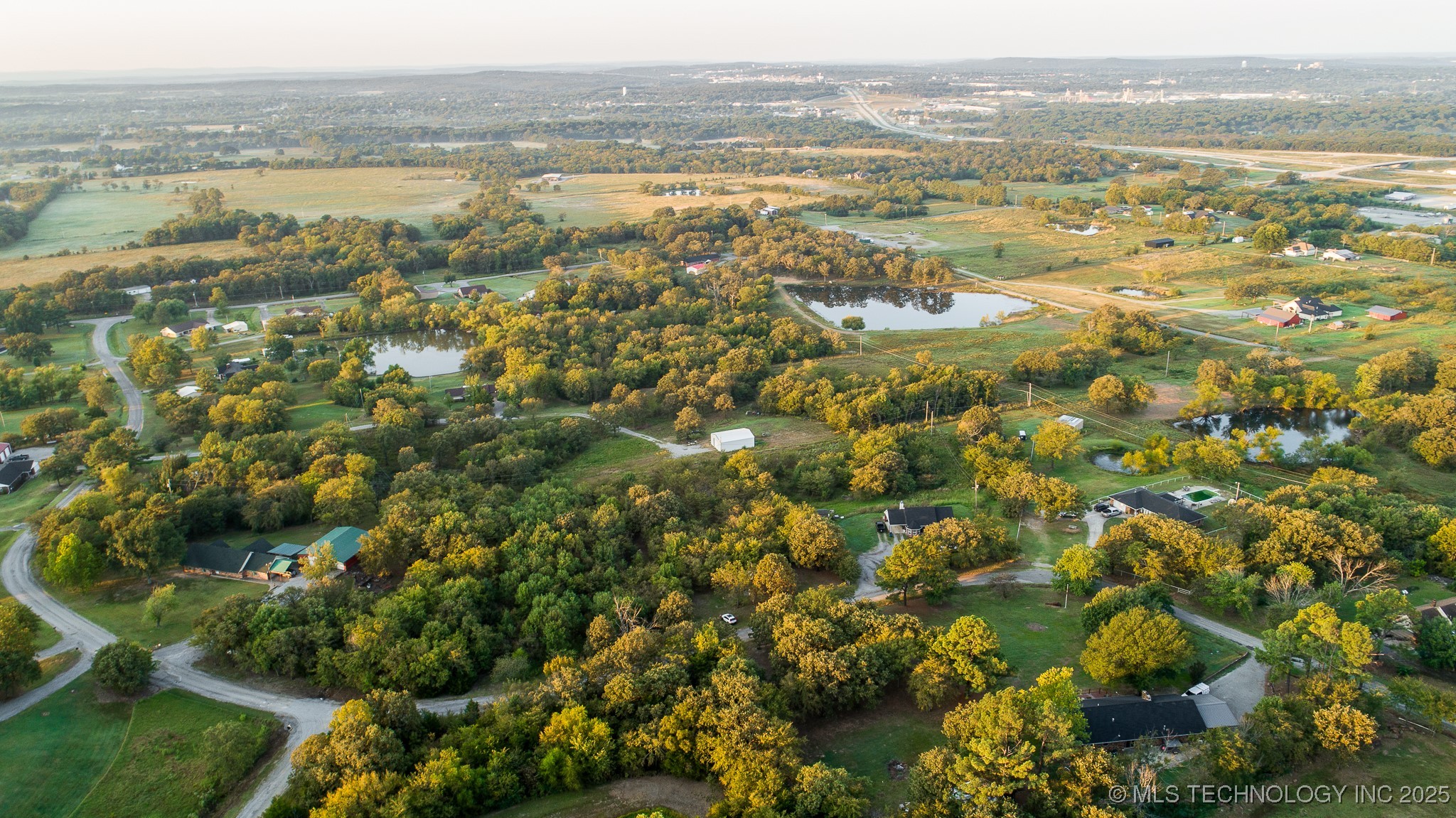 275 Big Hill Circle Property Photo 3