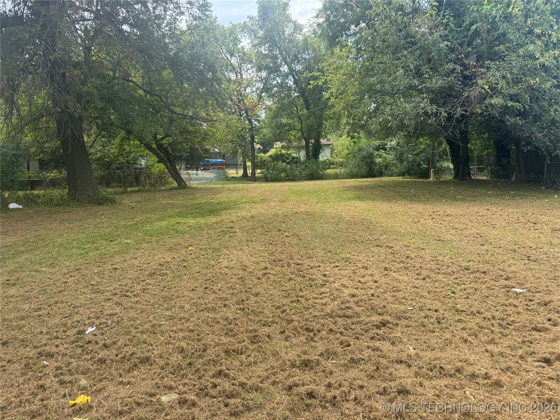 712 E 13th Street Property Photo 1